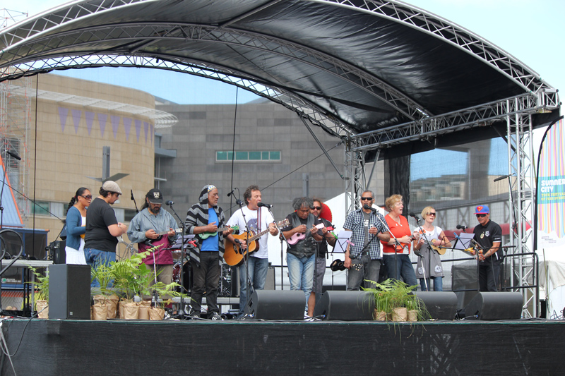 Ukes Matawaka play at Waitangi Day