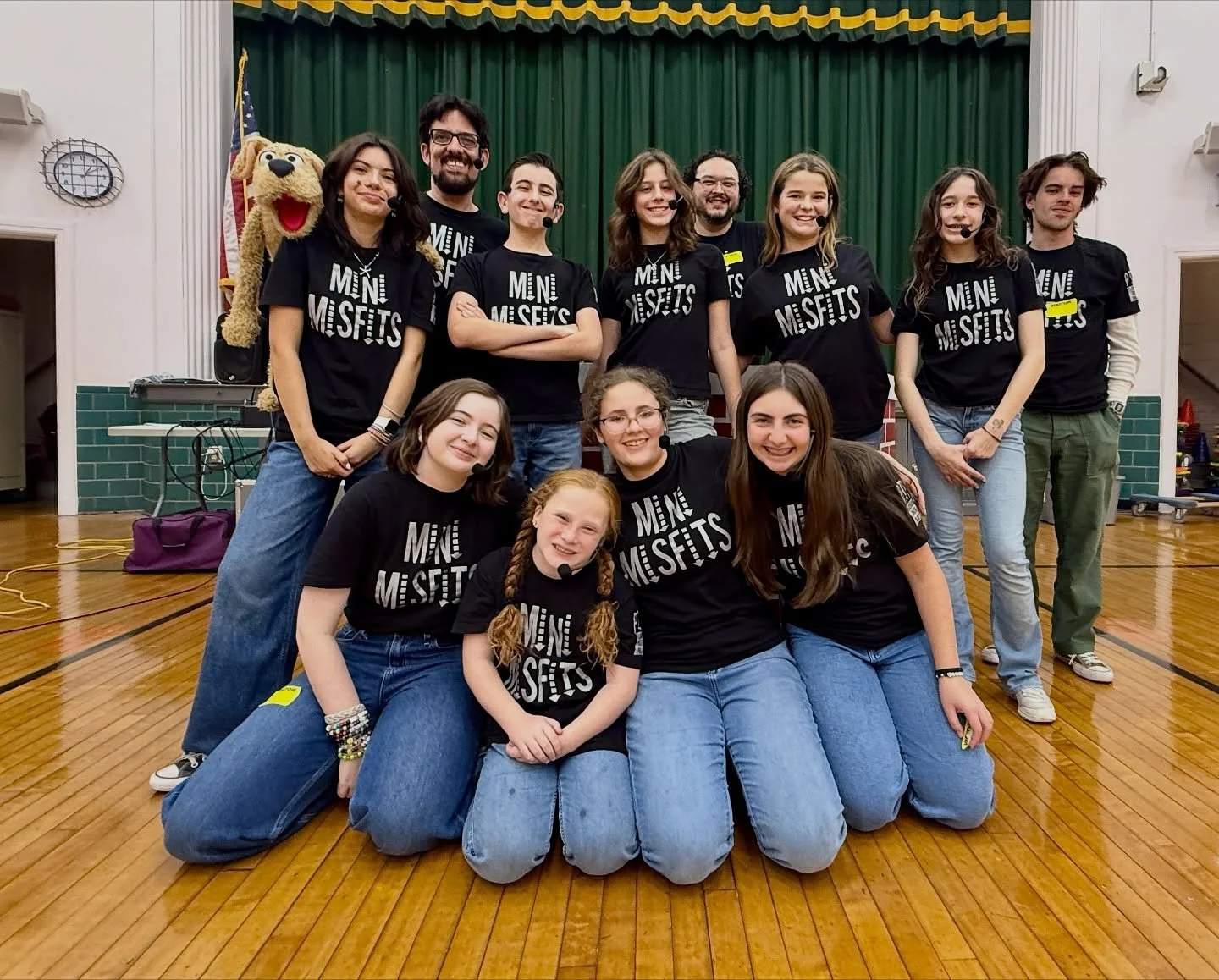 2 days, 4 schools, 8 shows, 1 amazing company! So proud of our @minimisfits 🖤🫶

Thank you Tenafly NJ!