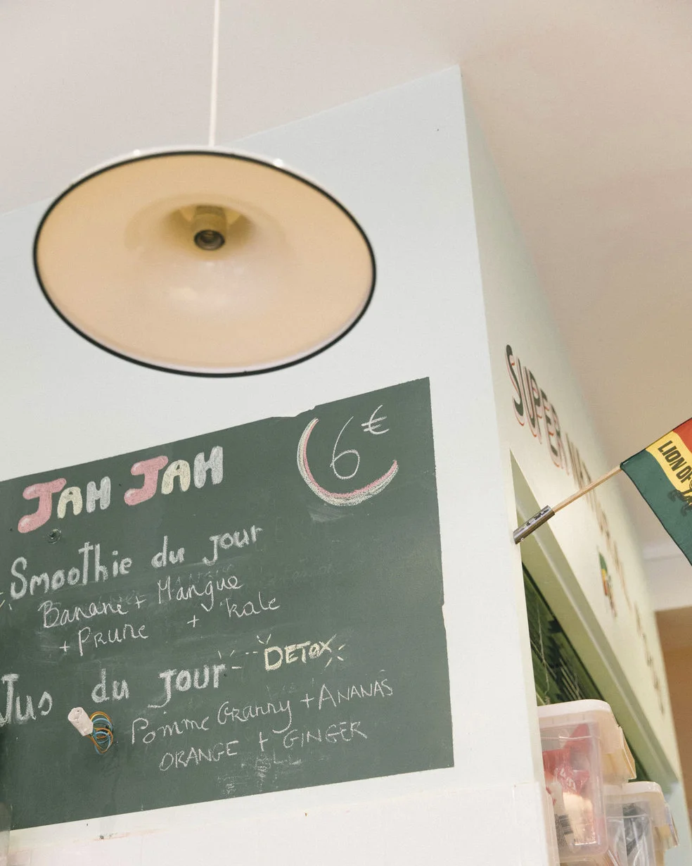 牙買加風素食 Jah Jah by Le Tricycle Address: 51 Rue De Paradis 75010 Paris