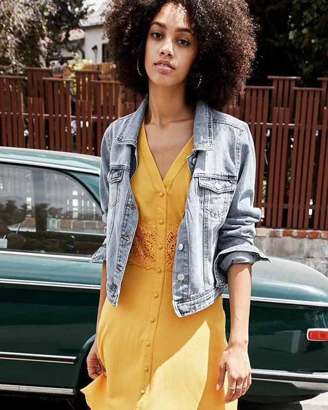 Just a little portrait outtake of @leahbrowwn.  Props to everyone who feels their living their best life!!