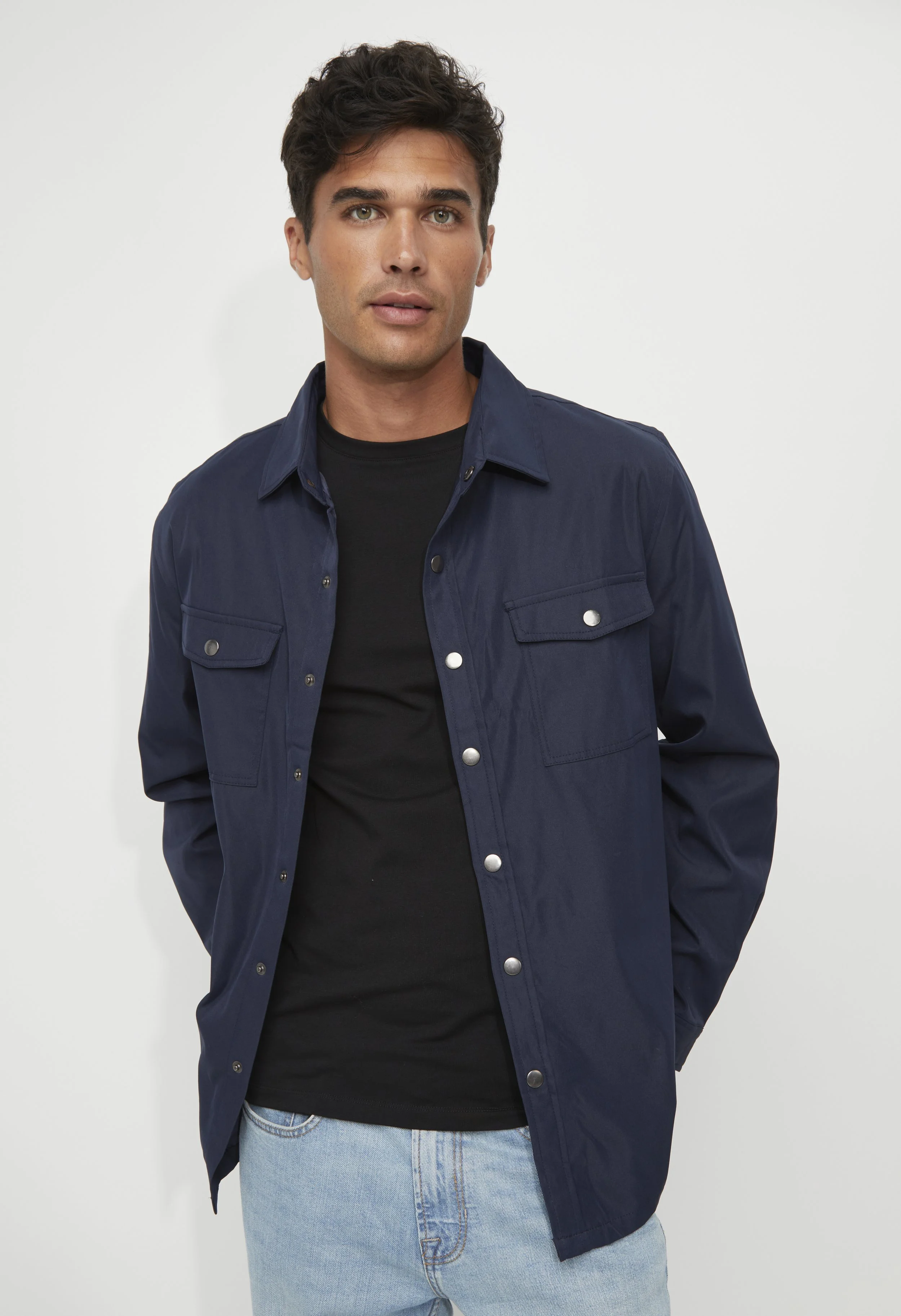 SBOX2326M-ALL BLACK_1222.jpg
