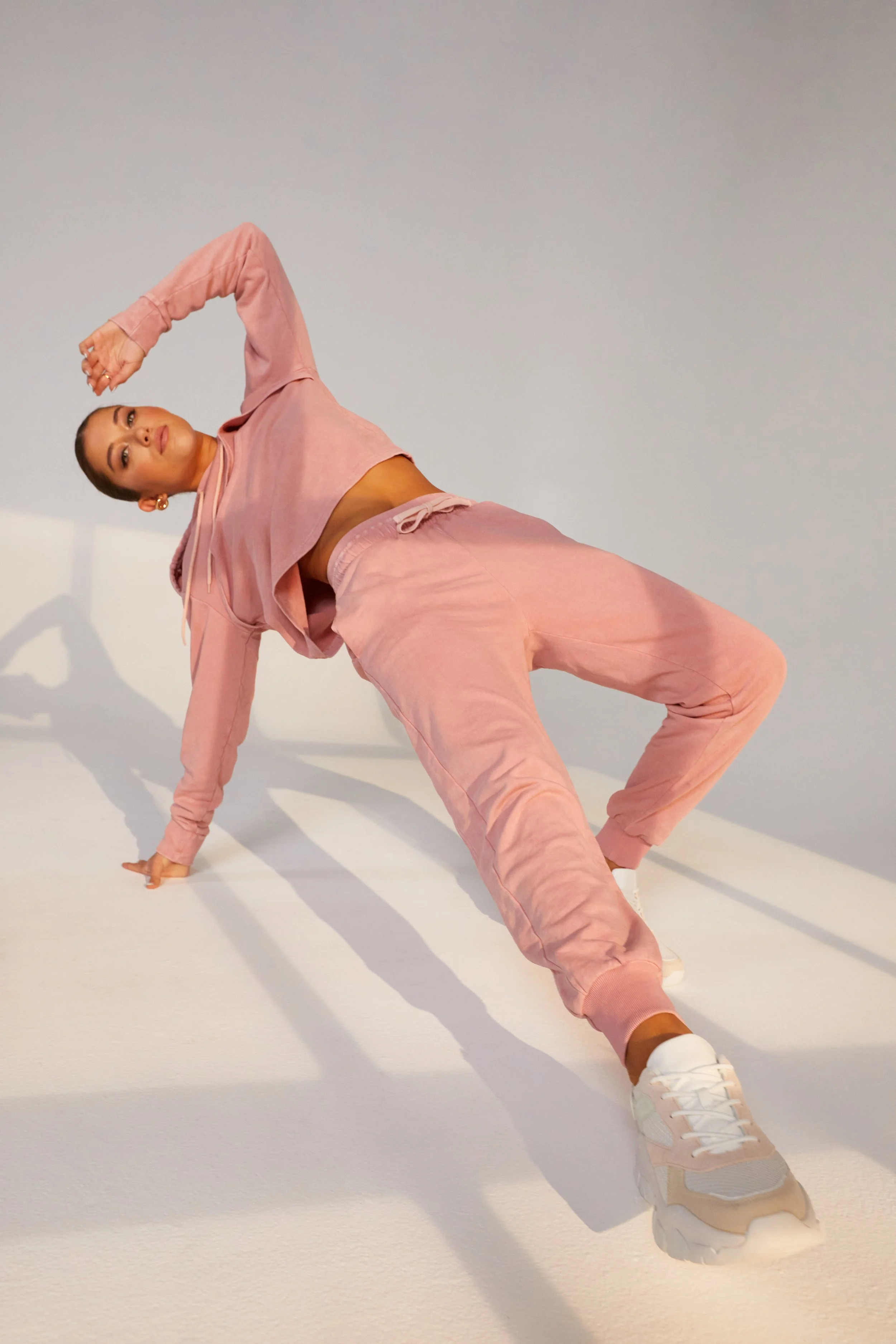 SD_121222_Feb_Editorial_0206_Athleisure_1257.jpg