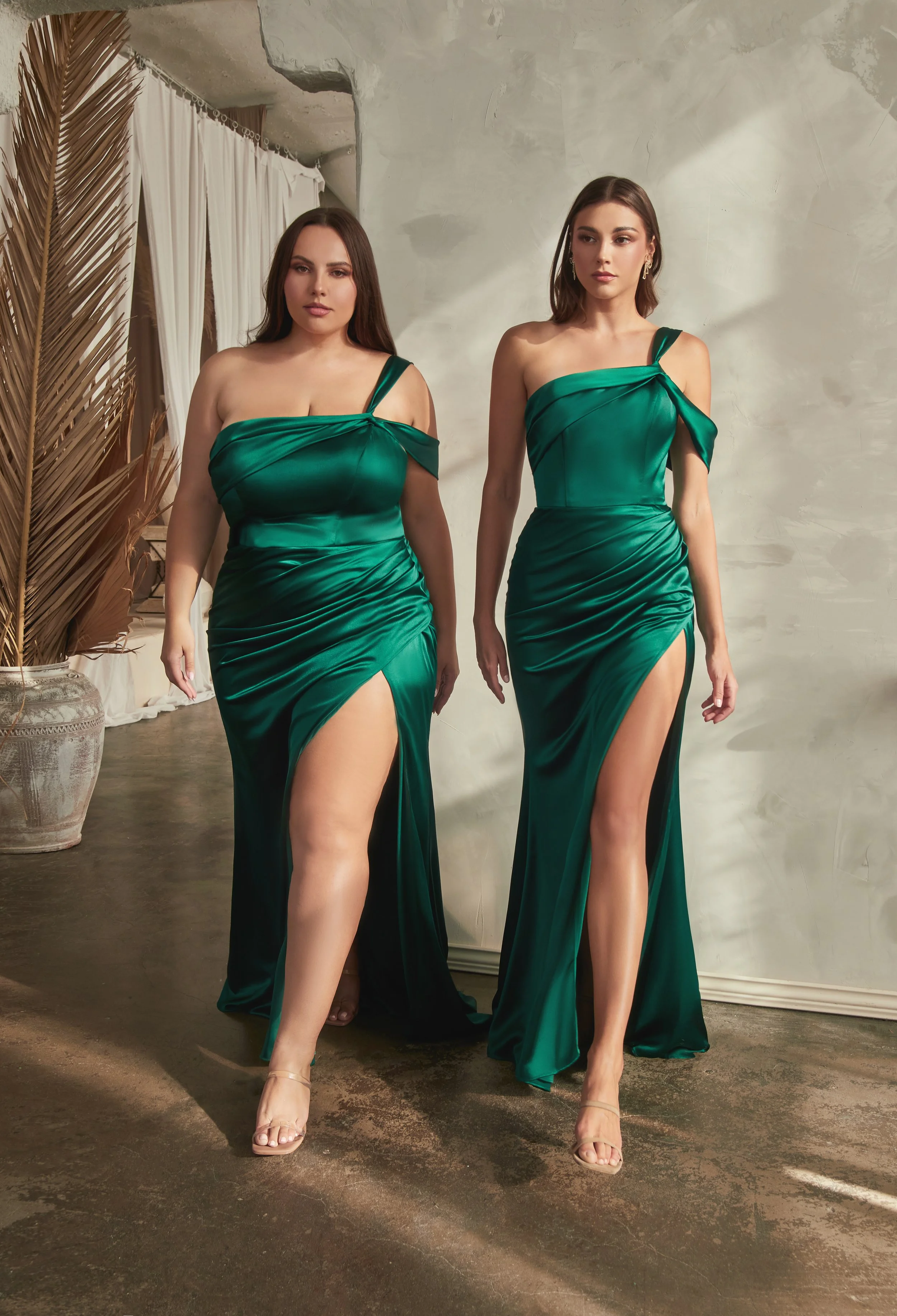 CD327,_CD327c_emerald_4.jpg