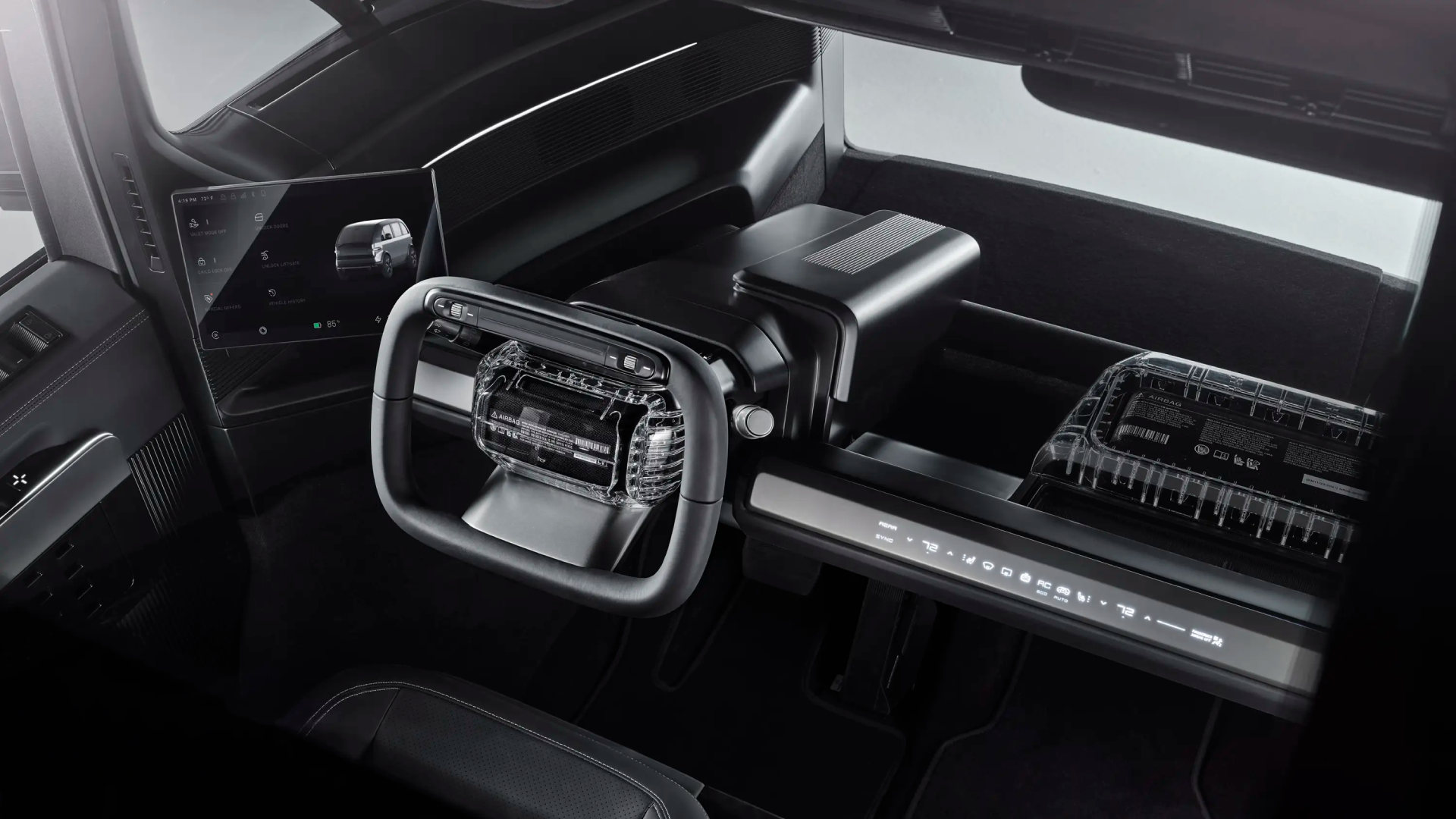 Canoo_LifestyleVehicle_Premium_Studio_steeringWheel 1.png