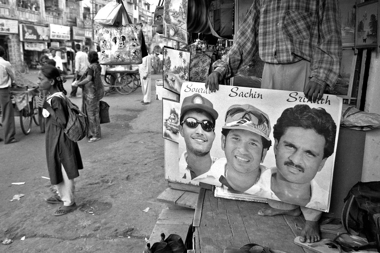 Kajuri Bazaar, Indore, 2001