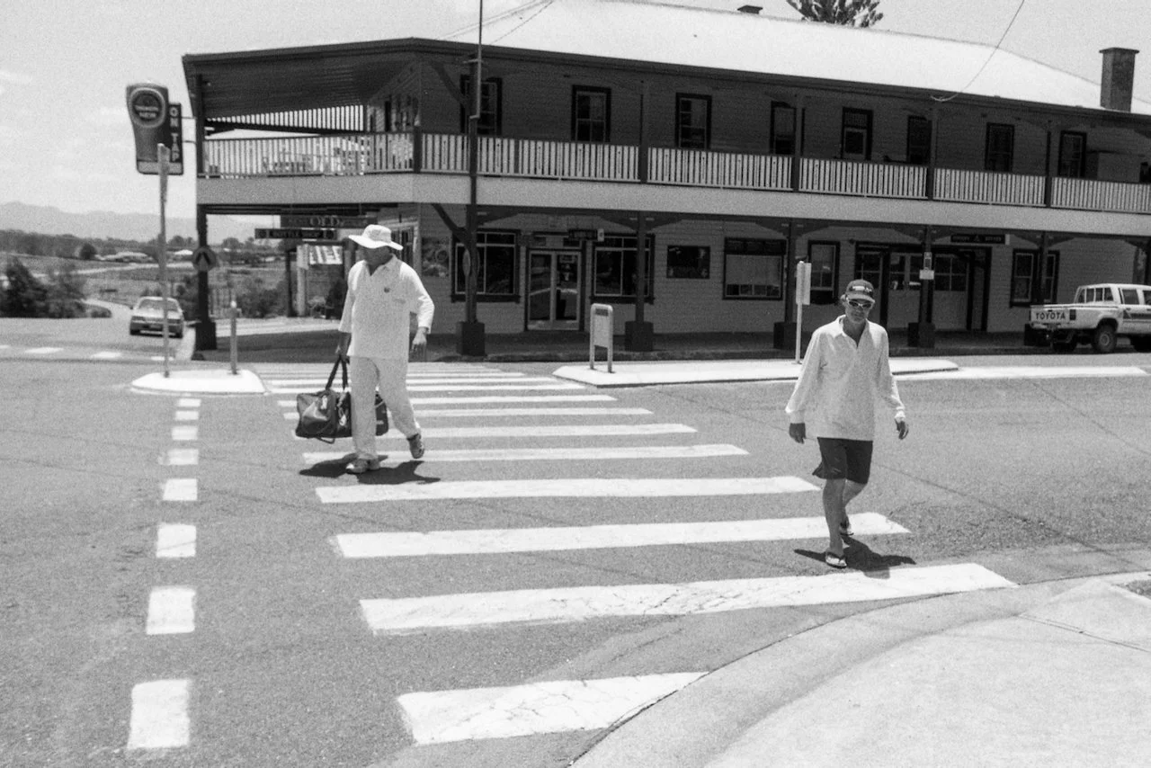 Saturday afternoon, Wingham, NSW, December 2001