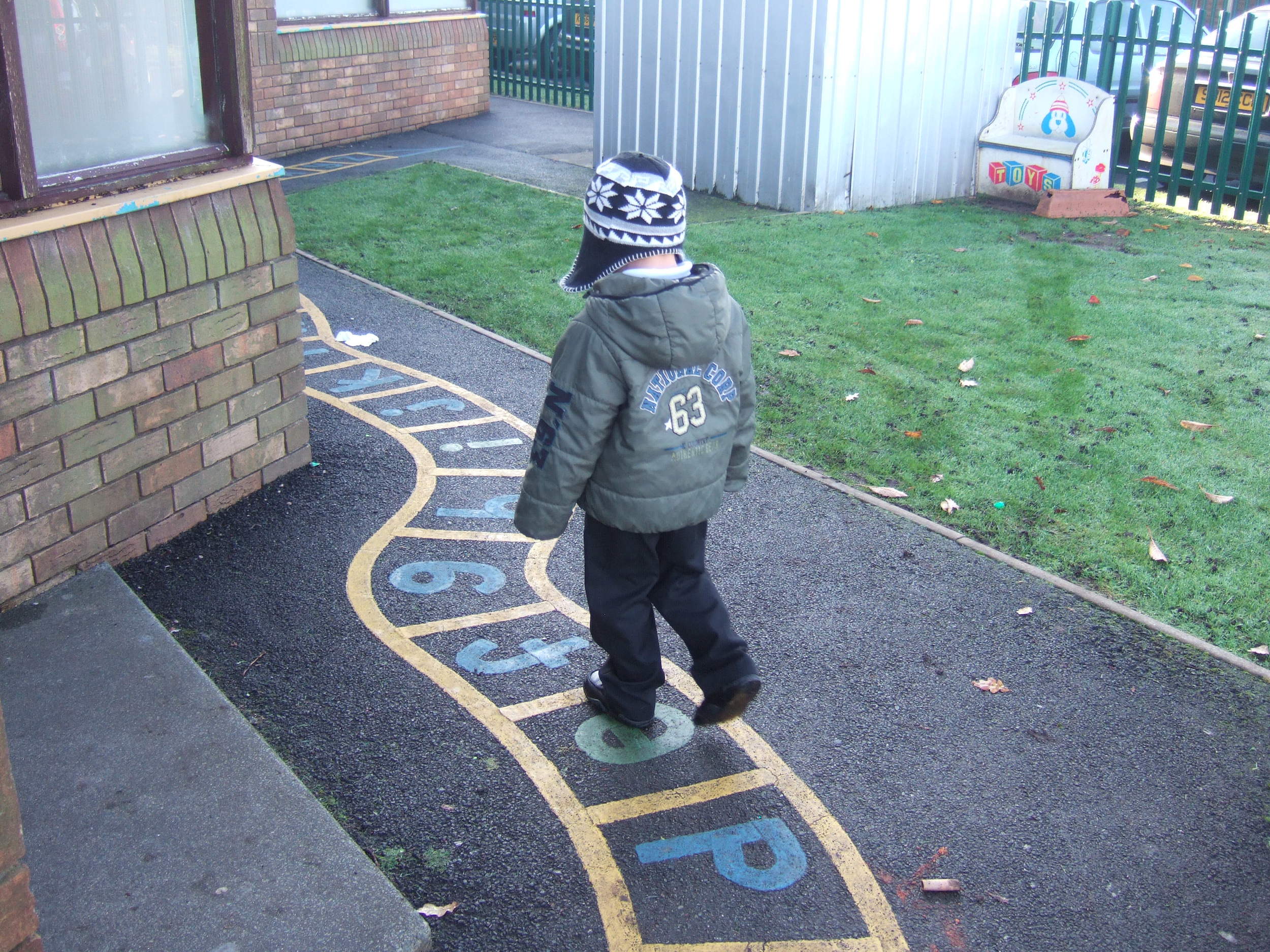 2009_1109Pre-school0007.JPG