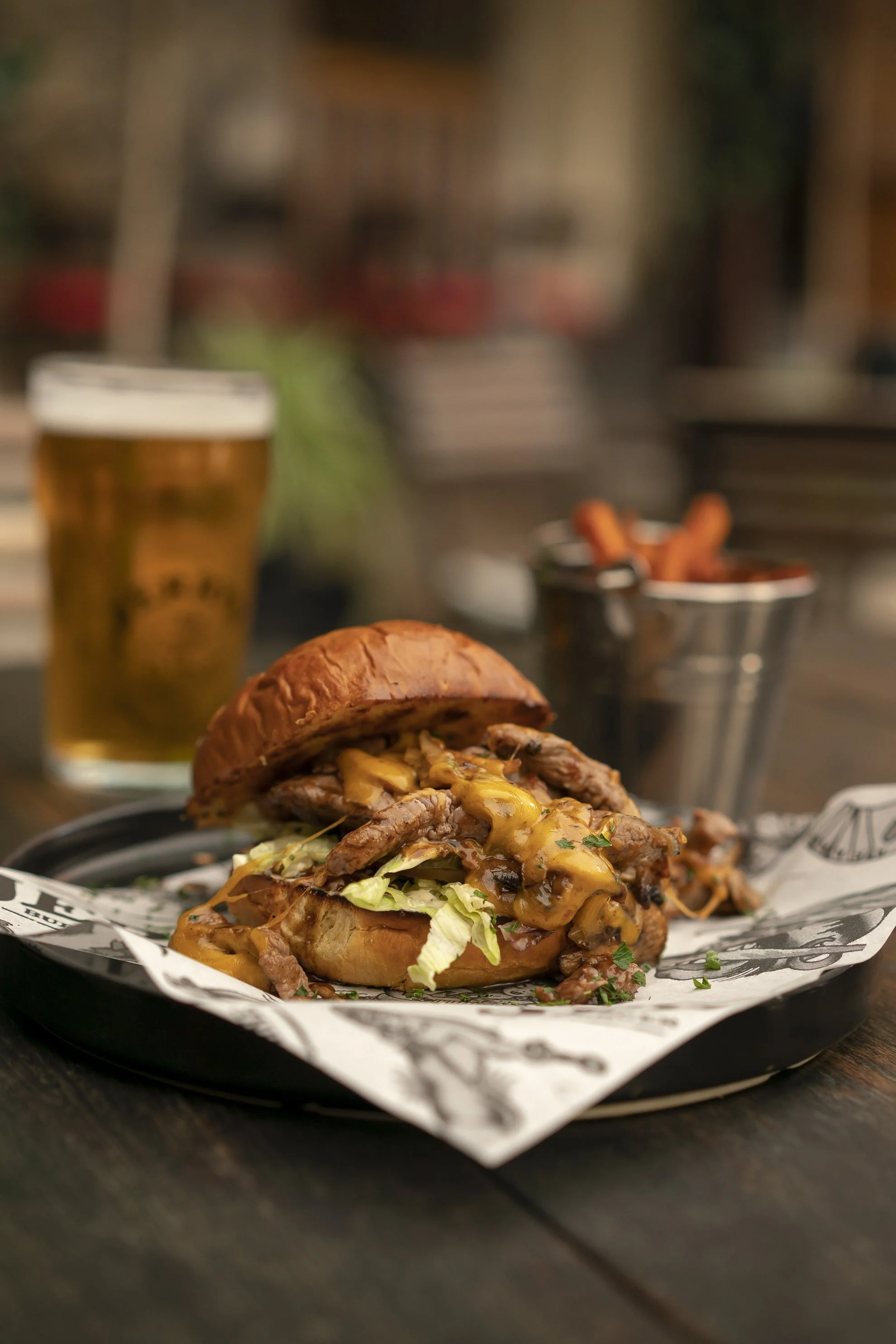 22Jerry'sBurgerBar(06Sep22)_by-delecamedia.com(_DLM6495)[WEB].jpg