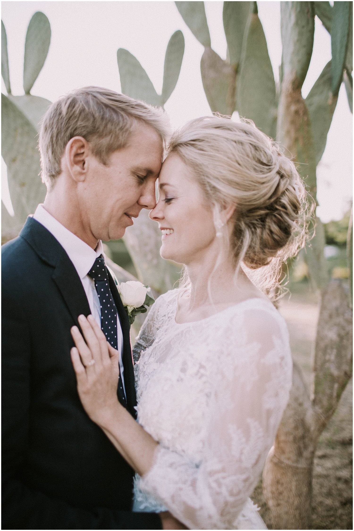 Top Wedding Photographer Cape Town South Africa Artistic Creative Documentary Wedding Photography Rue Kruger_0731.jpg