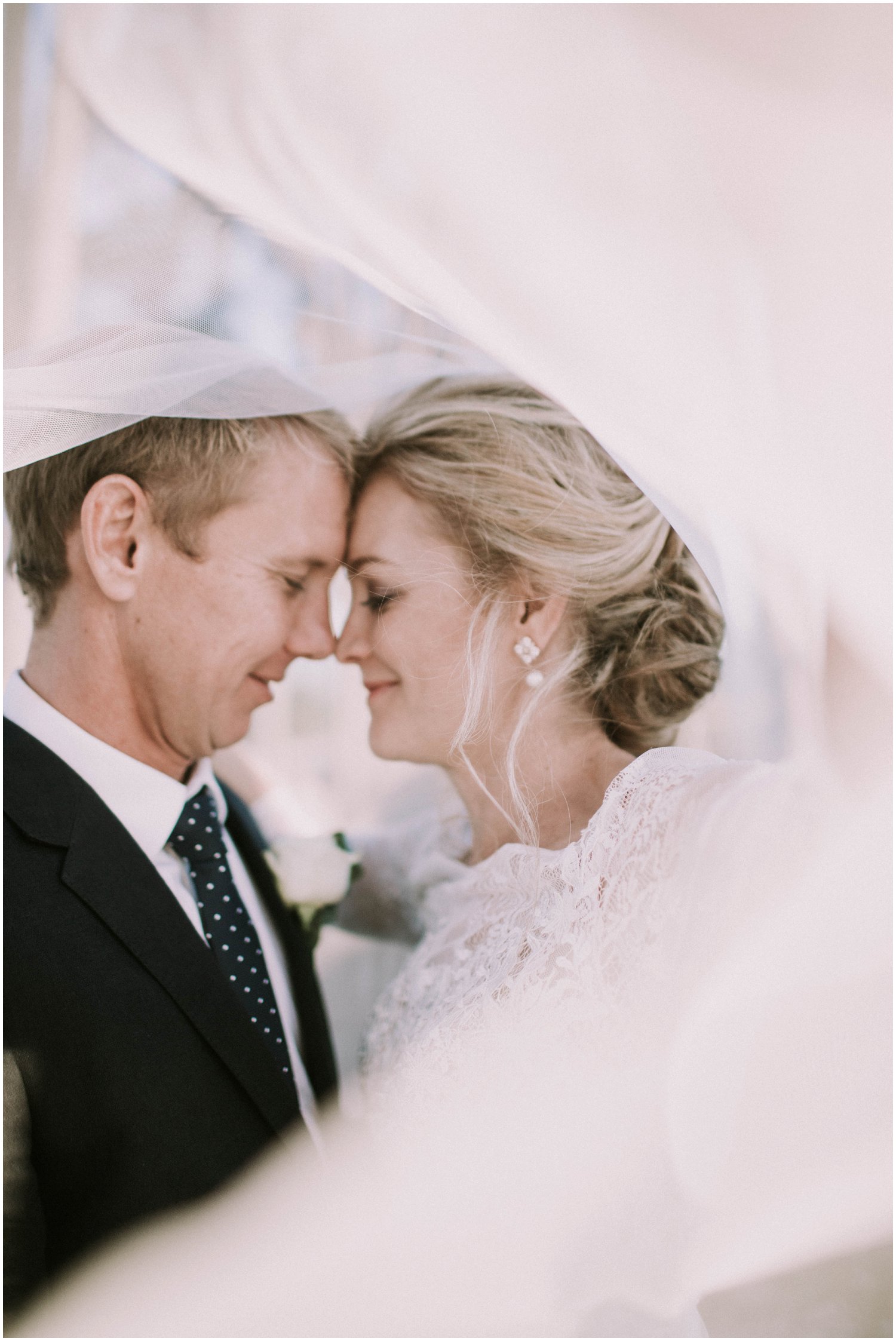 Top Wedding Photographer Cape Town South Africa Artistic Creative Documentary Wedding Photography Rue Kruger_0759.jpg