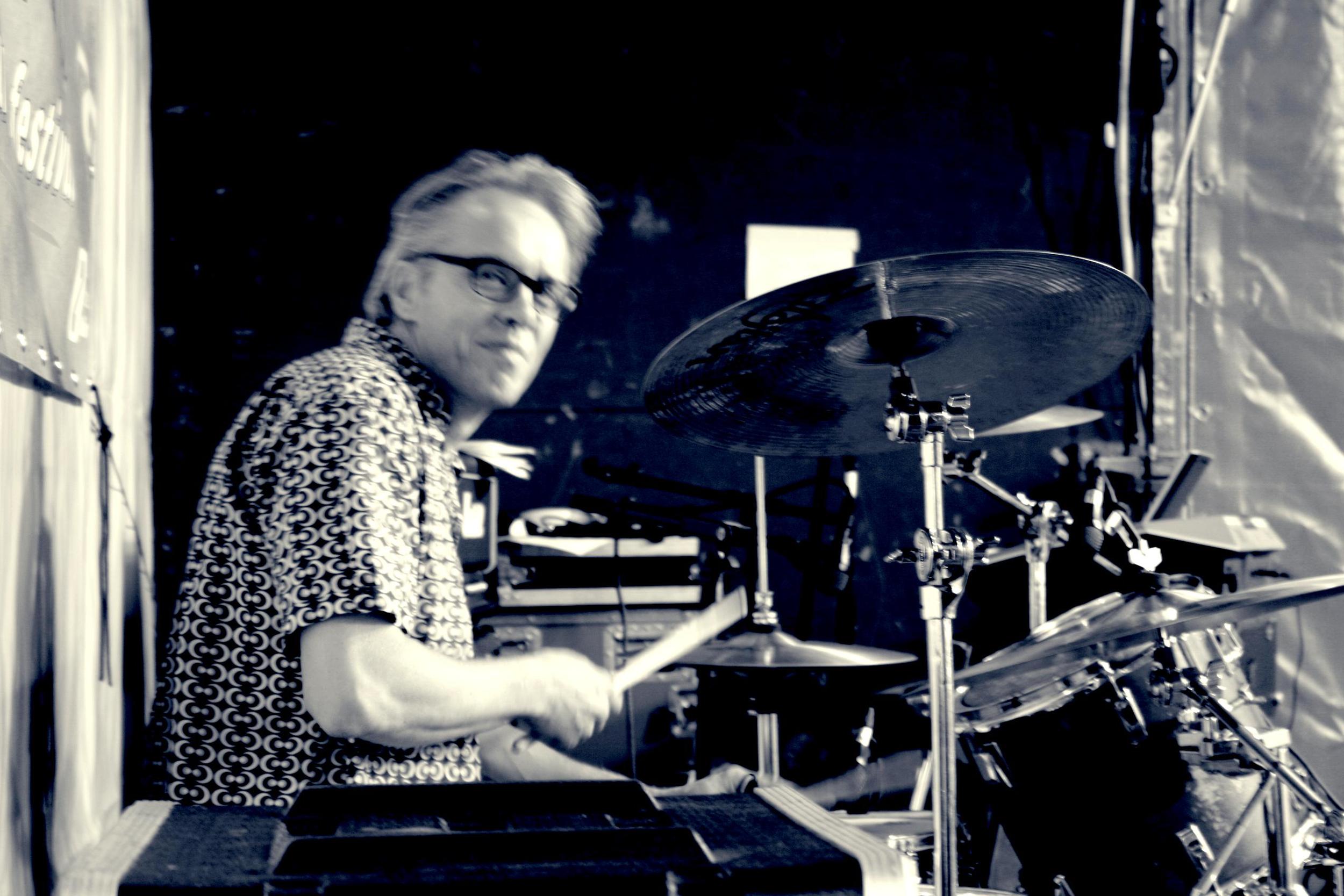 foto: Hubba Bubba, ZON Festival, Zuilen Utrecht, september 2014.