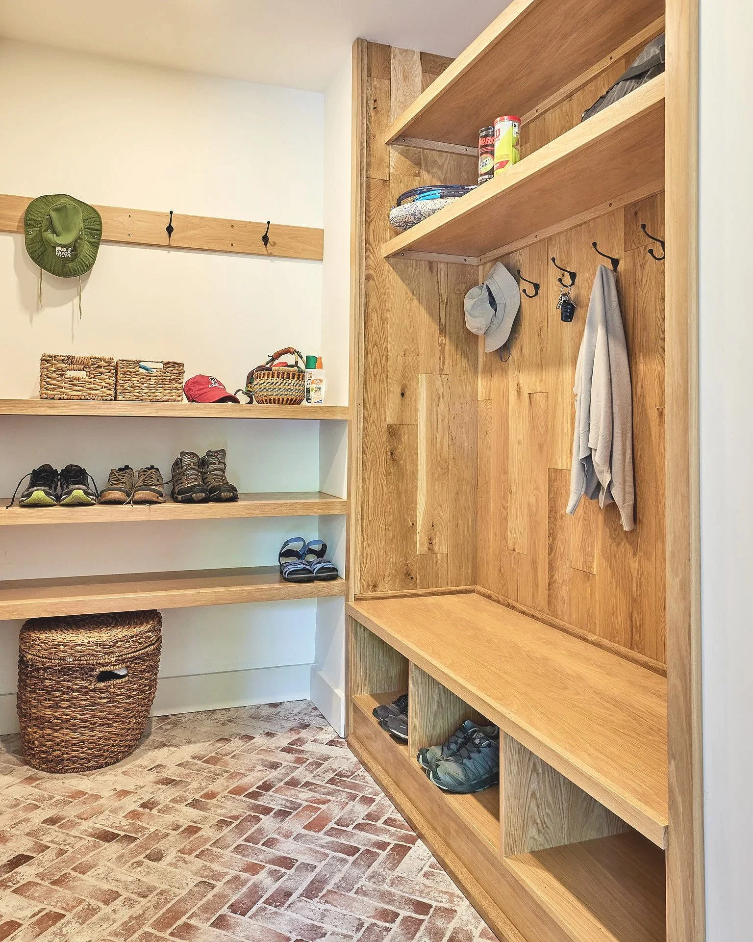 06_09JossCitroneCoyle_MapleLaneHome_255.jpg