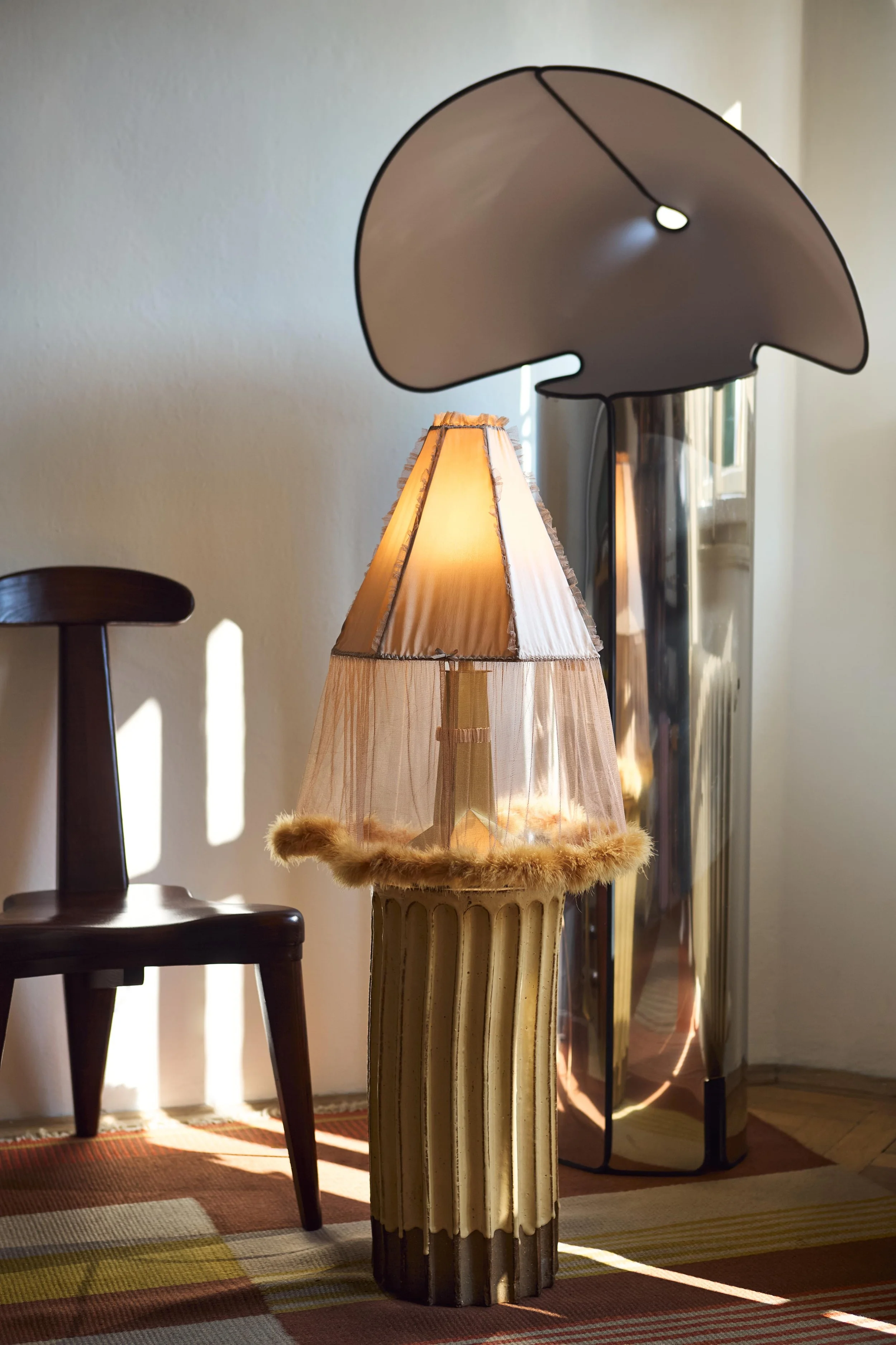 LINGERIE ROBE lamp