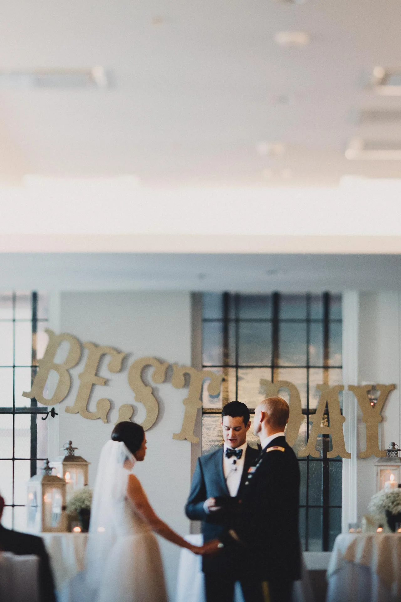 Emily-Eddie-Cincinnati-Rennaissance-Hotel-Wedding-089@2x.jpg