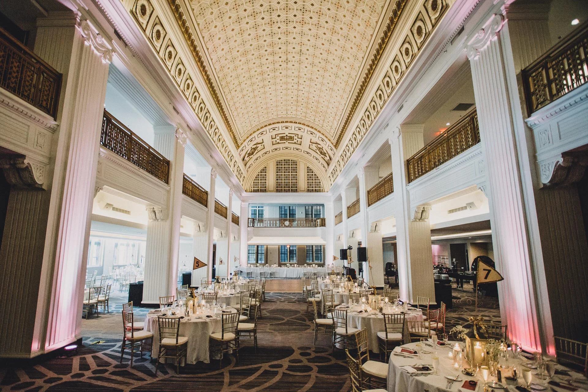 Emily-Eddie-Cincinnati-Rennaissance-Hotel-Wedding-105@2x-2.jpg