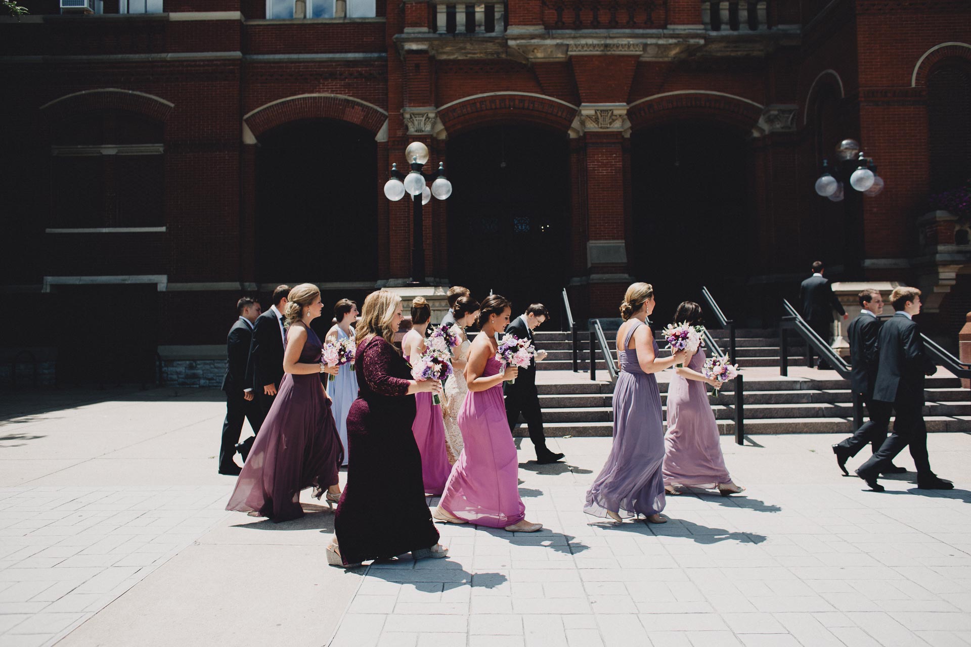 Julia-Michael-Cincinnati-Music-Hall-Wedding-053@2x.jpg