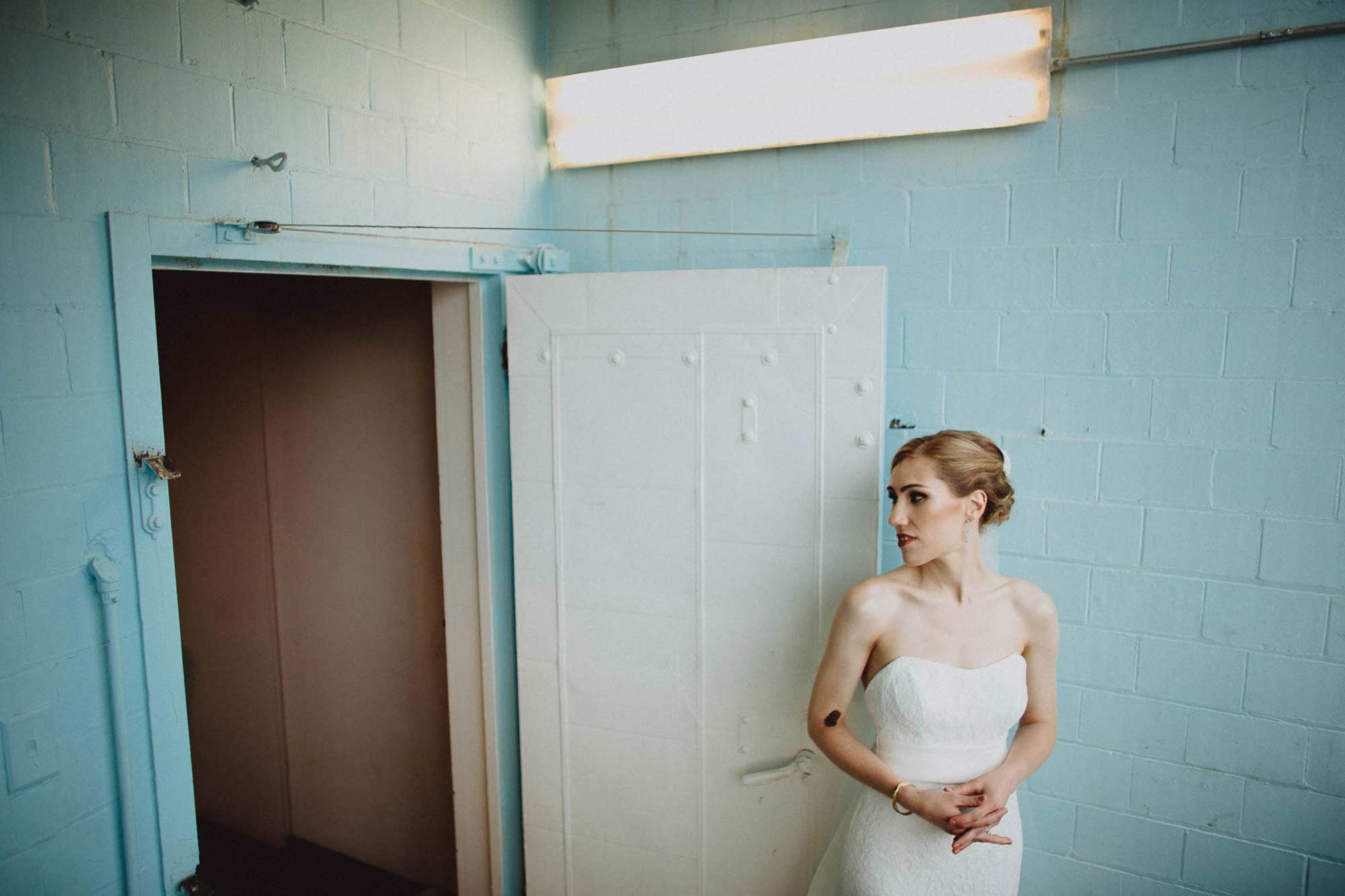 The-Brauns-2015-029-Laura-Alex-ADC-Gallery-Cincinnati-Wedding.jpg