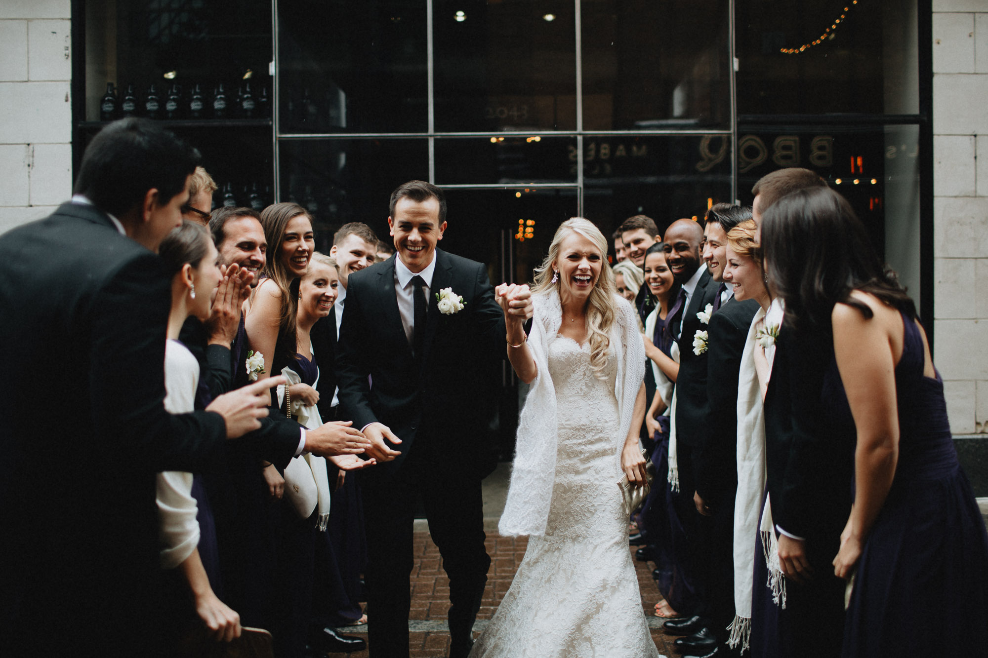 Alana-David-Cleveland-Old-Courthouse-Wedding-094@2x.jpg