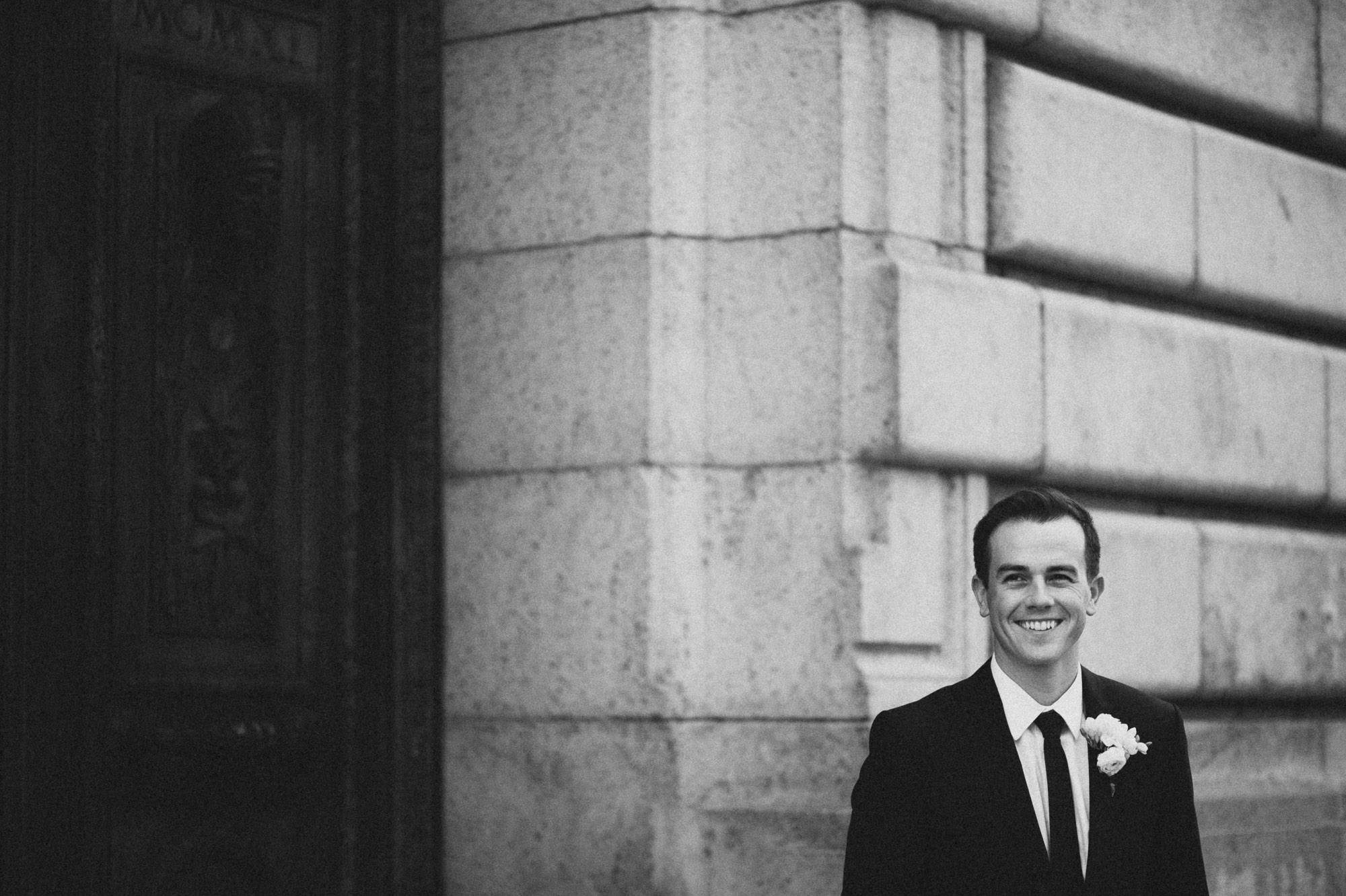 Alana-David-Cleveland-Old-Courthouse-Wedding-141@2x.jpg