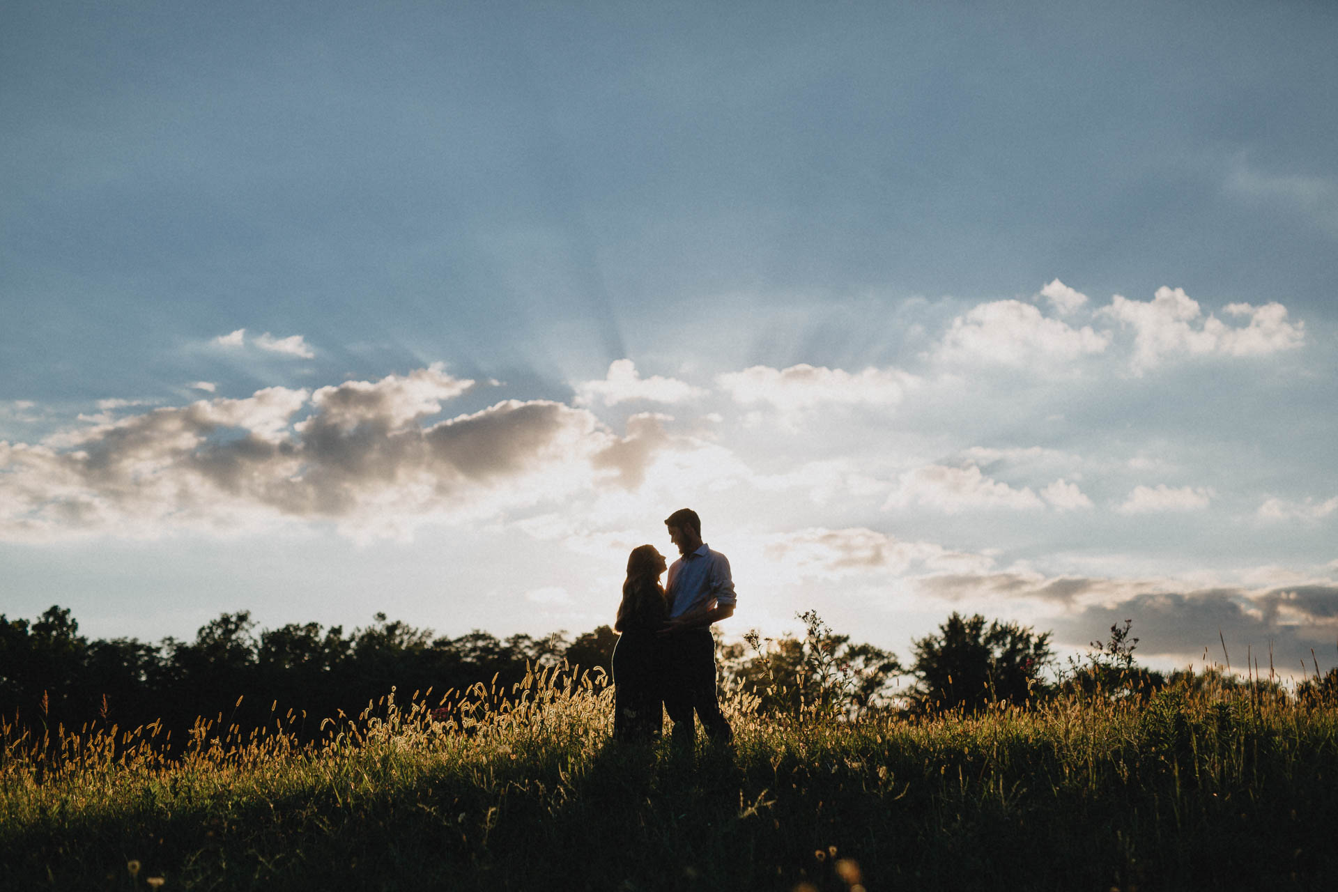 Sara-Tyler-Cincinnati-Nature-Sunset-Engagement-025.jpg