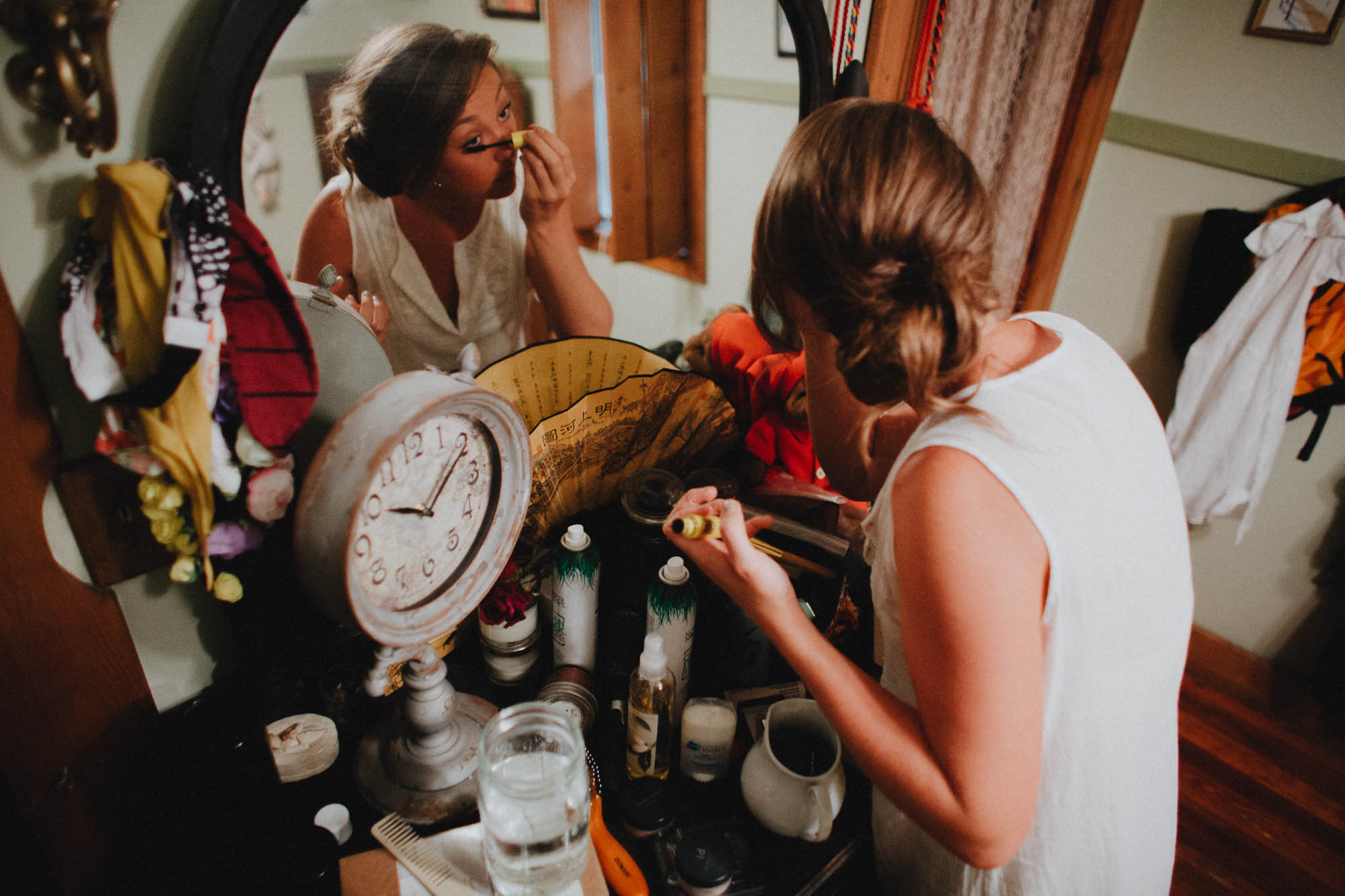 Leah-Graham-Michigan-Outdoor-DIY-Wedding-031@2x.jpg