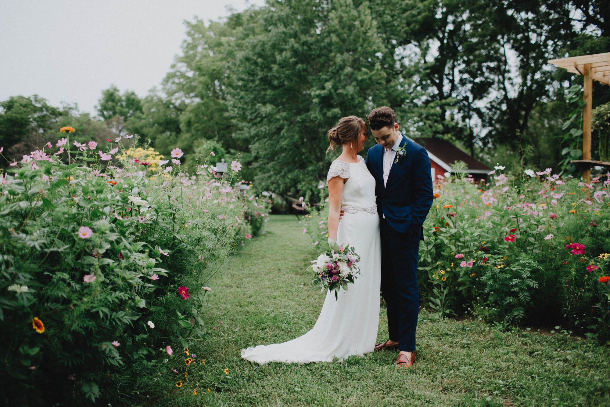 Leah-Graham-Michigan-Outdoor-DIY-Wedding-038@2x.jpg