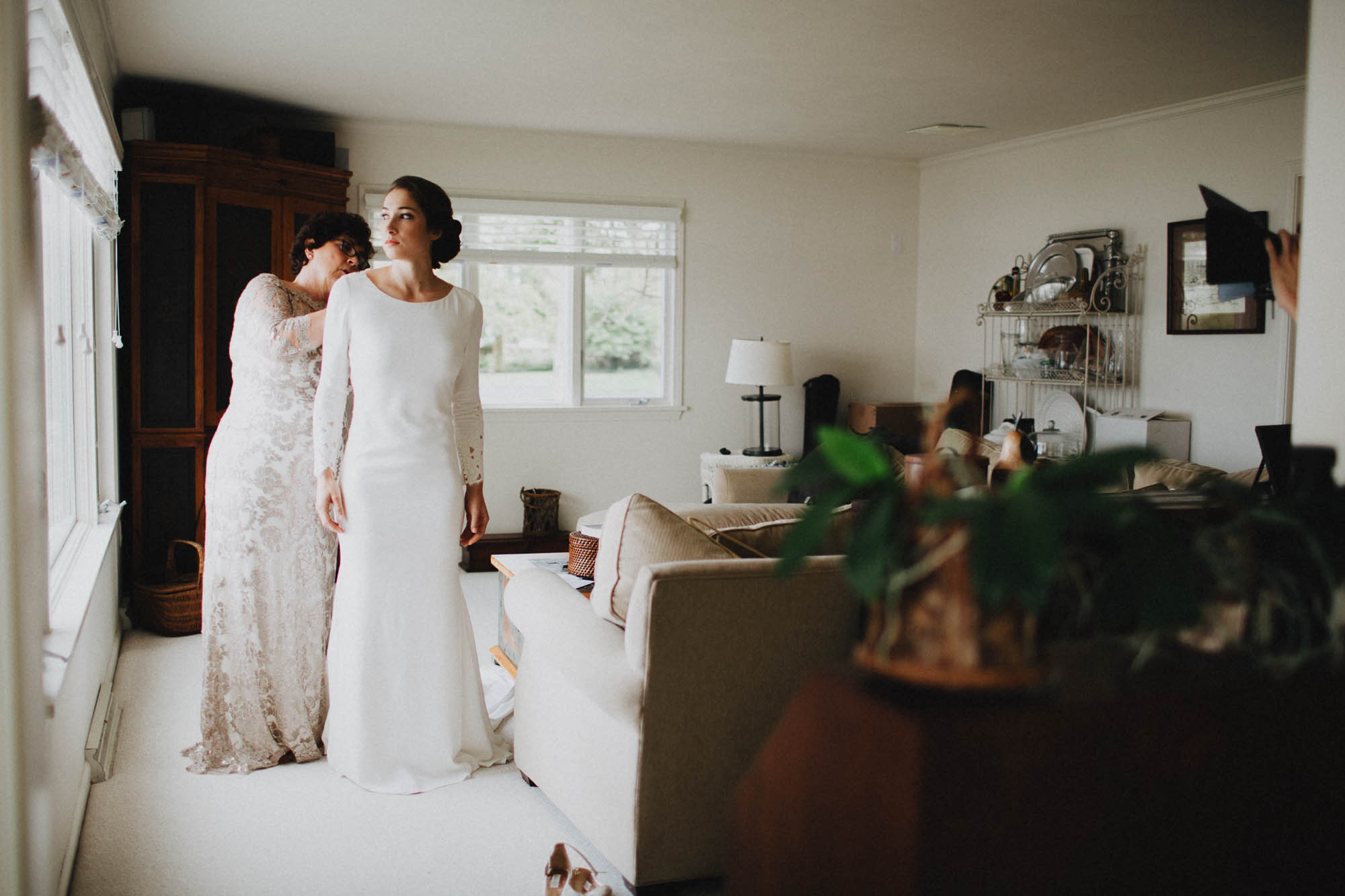 Lauren-Max-Northern-Ohio-Lake-Erie-Put-In-Bay-Wedding-018@2x.jpg