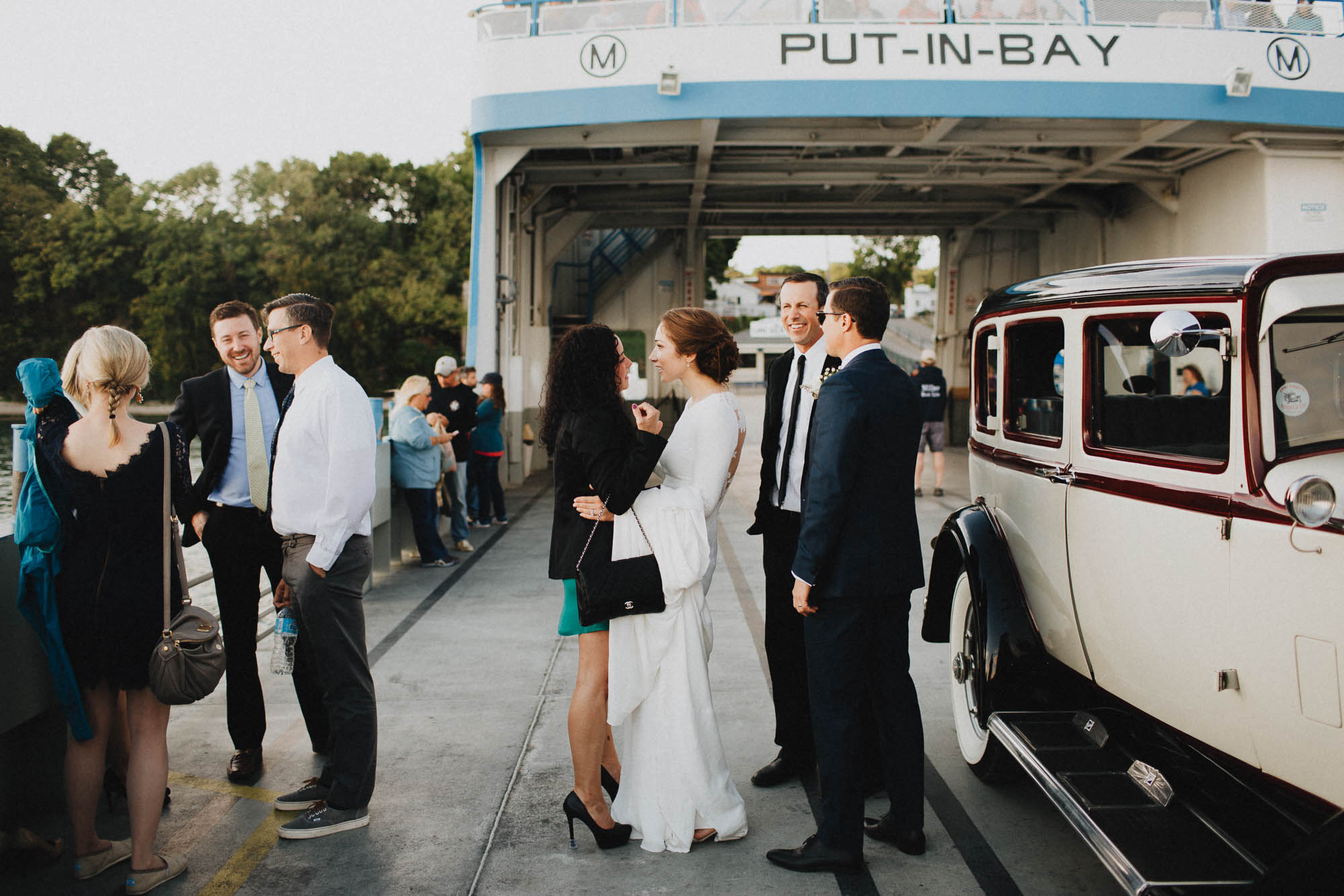 Lauren-Max-Northern-Ohio-Lake-Erie-Put-In-Bay-Wedding-063@2x.jpg
