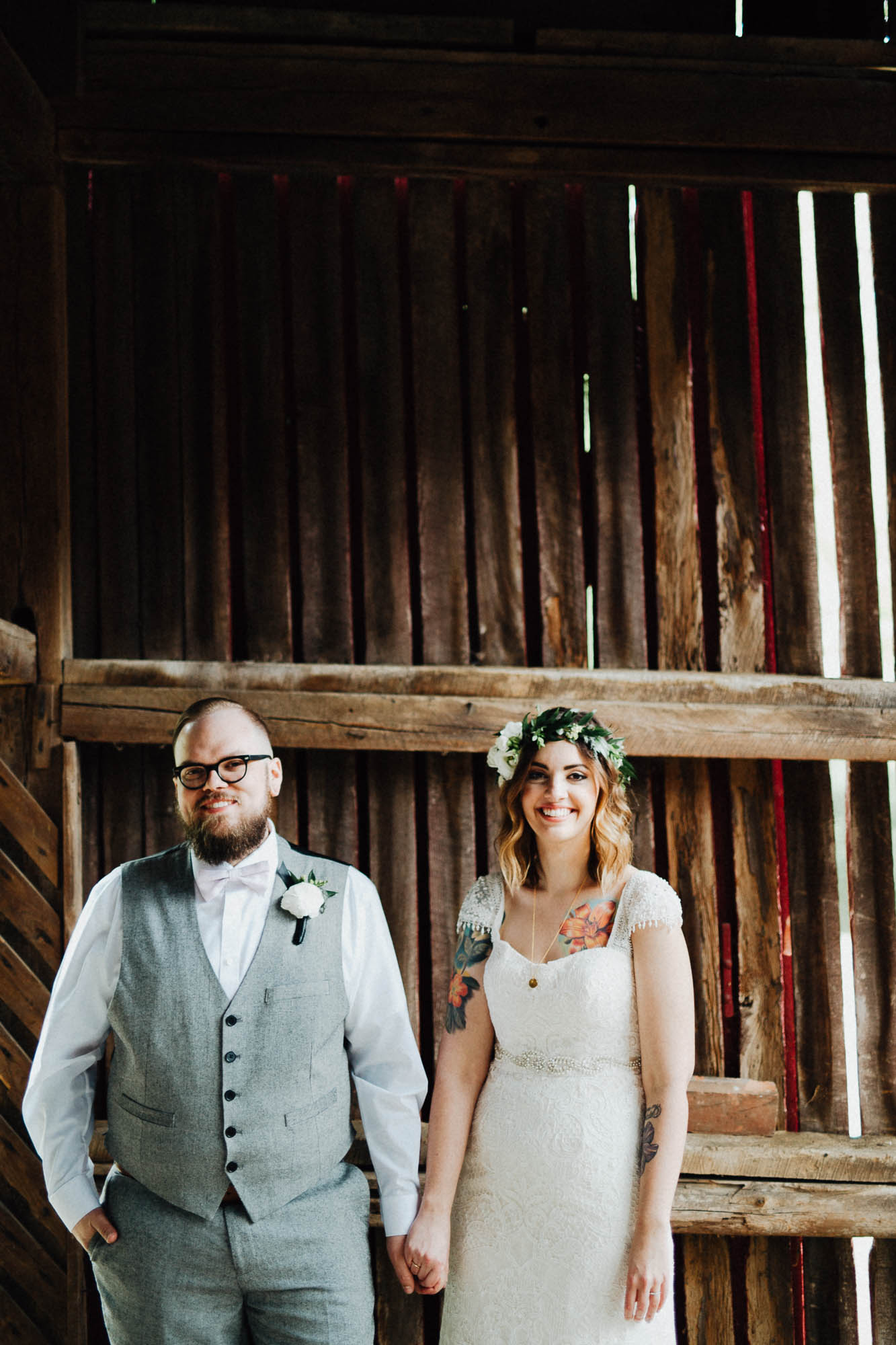 Jessi-Jake-The-Brauns-Ohio-Barn-B&B-Wedding-041@2x.jpg