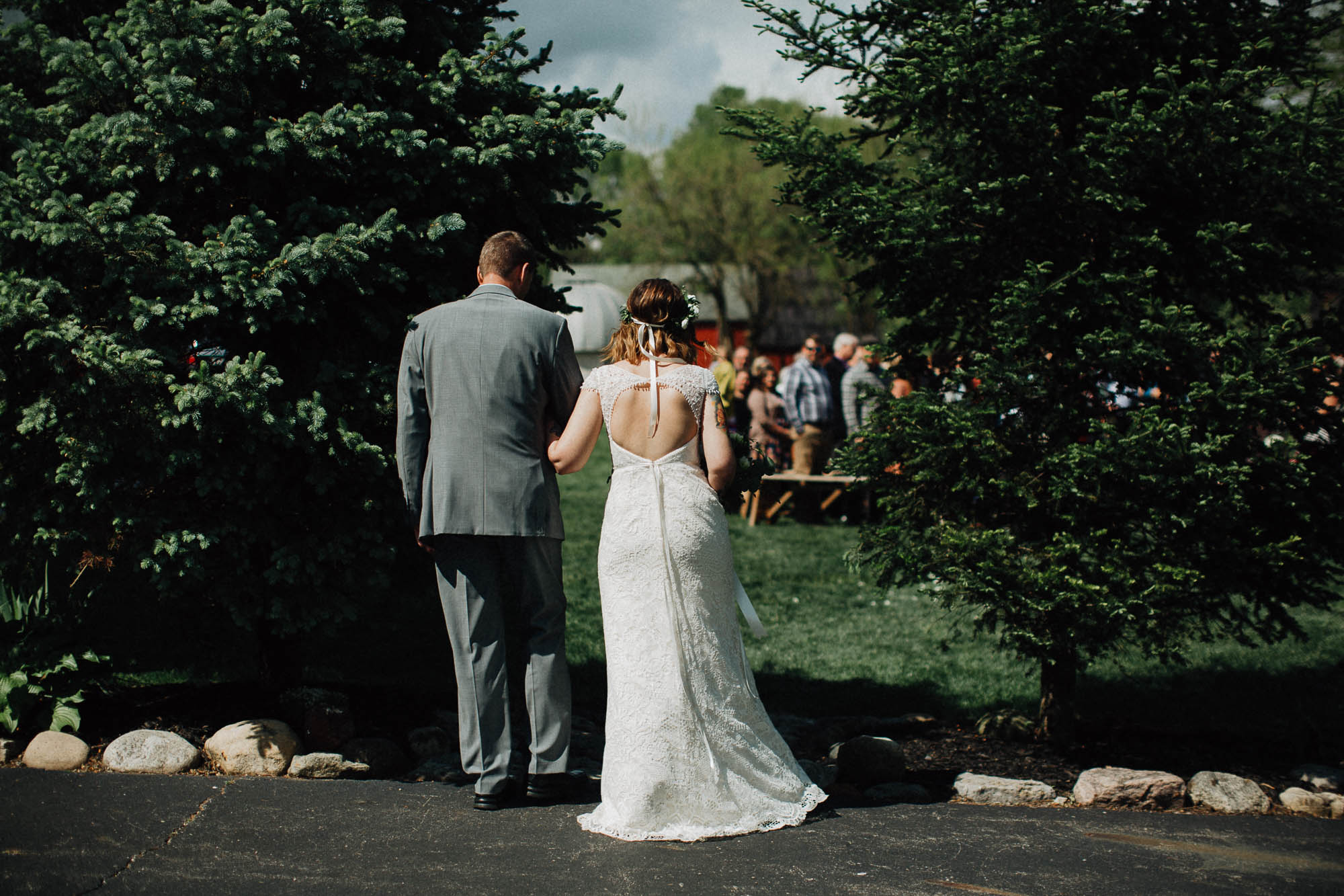 Jessi-Jake-The-Brauns-Ohio-Barn-B&B-Wedding-073@2x.jpg