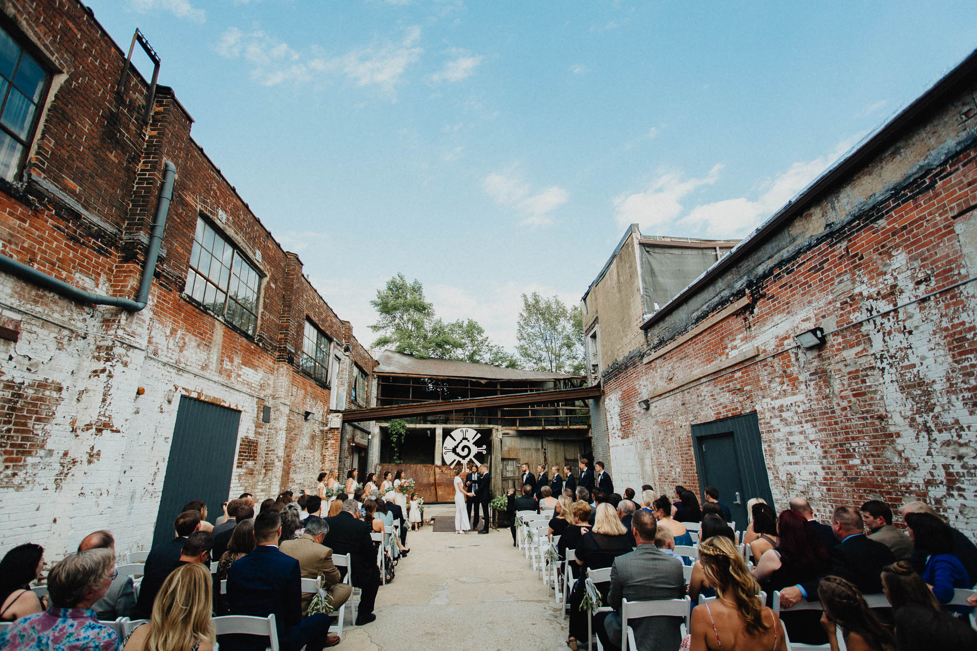 Strongwater Alley Wedding Ceremony in Downtown Columbus