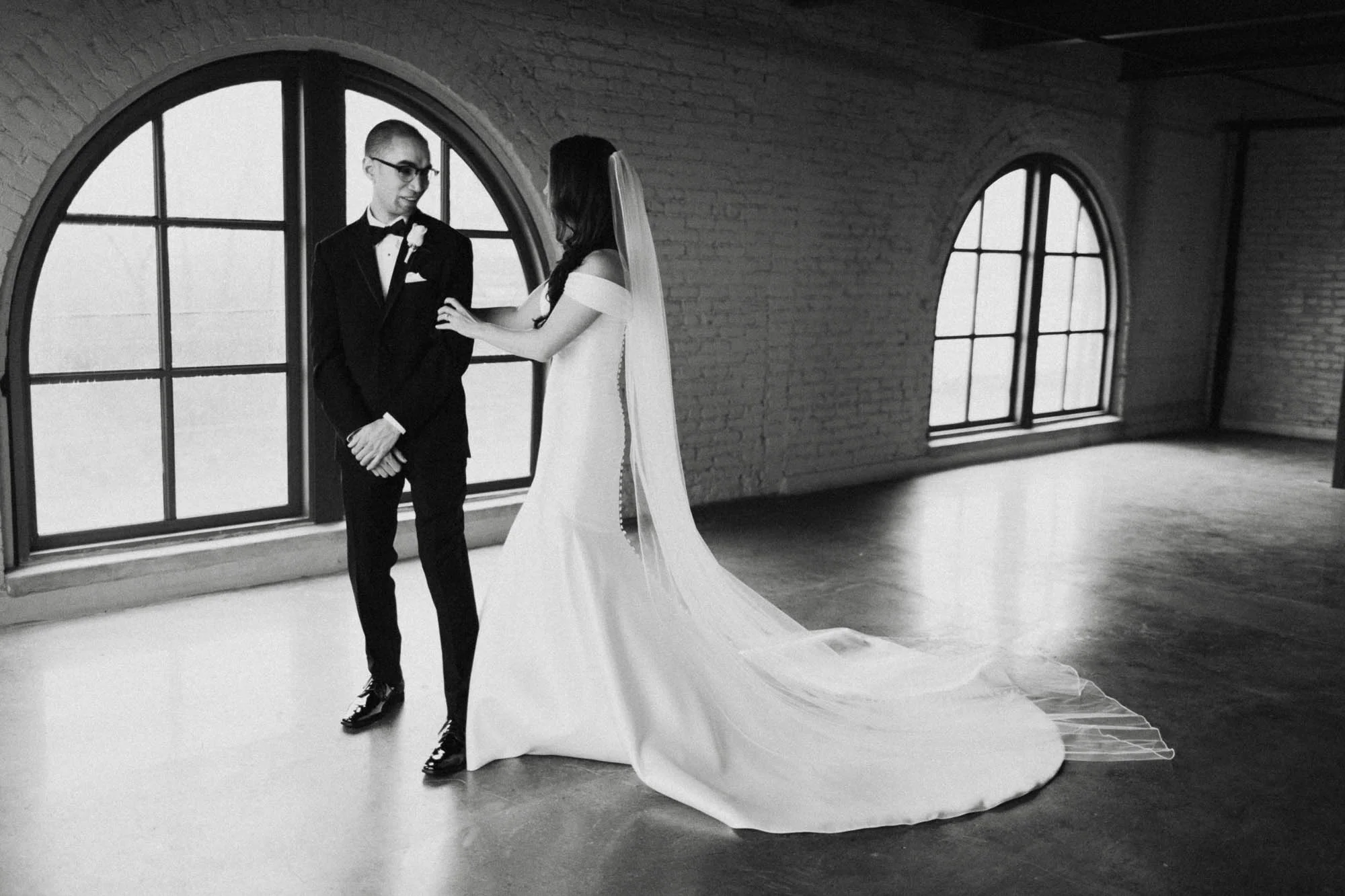 Dayton Steam Plant Wedding First Look