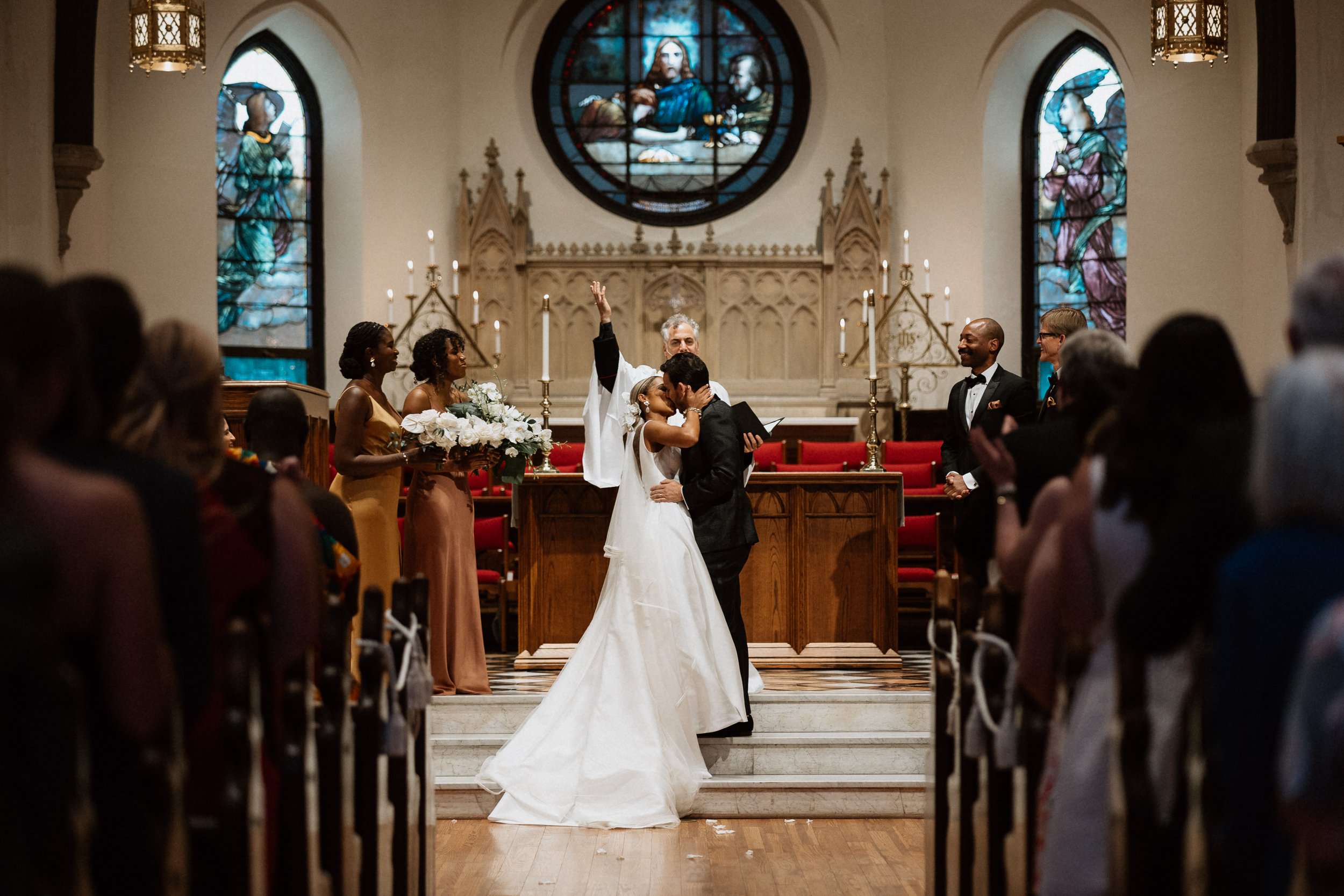 First kiss Wedding Cincinnati 