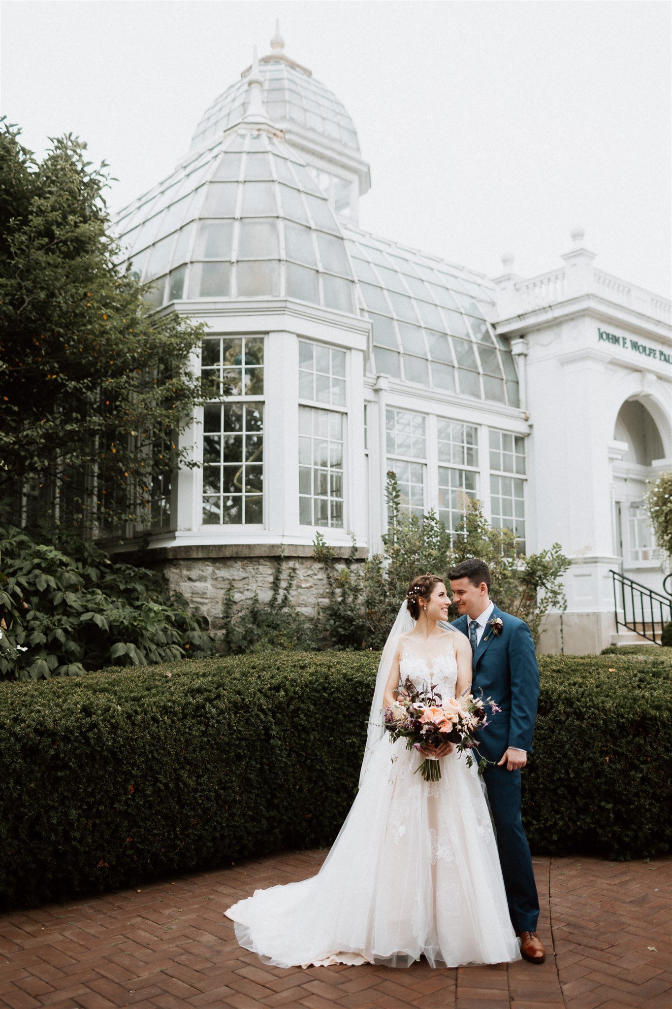 Bride and Groom Franklin Park Conservatory