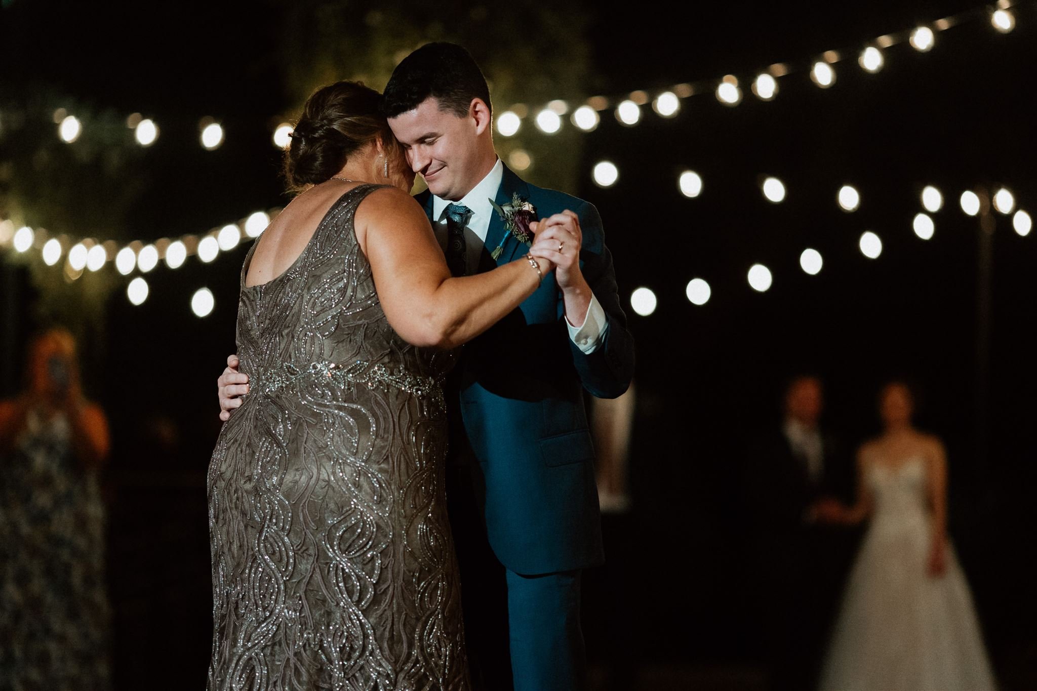 mother son dance at reception 