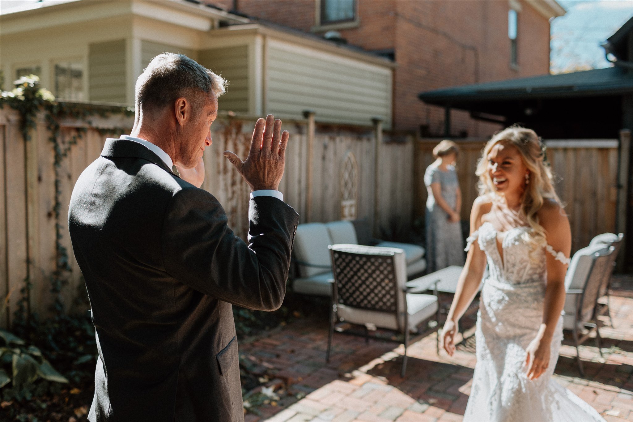 bride reveal to father