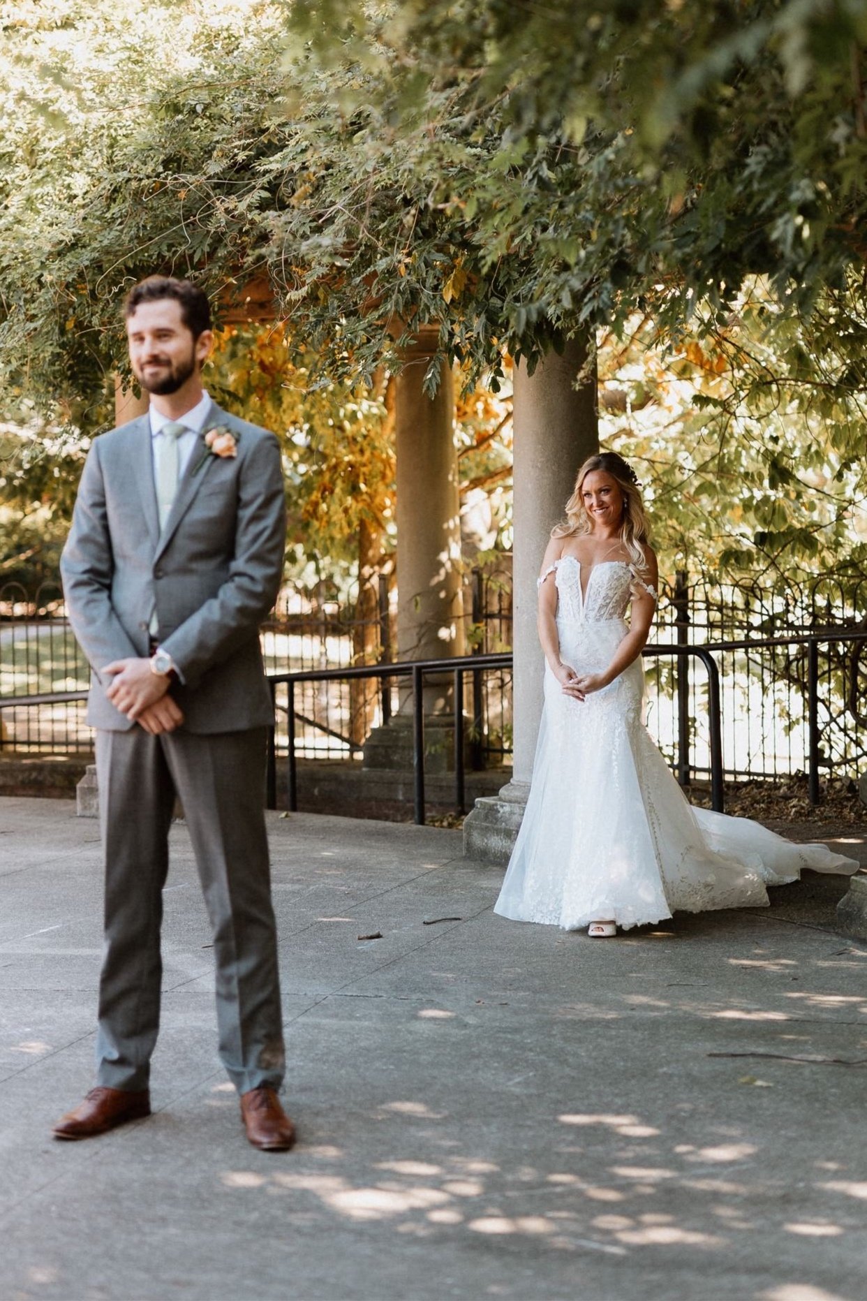 bride and groom anticipation 