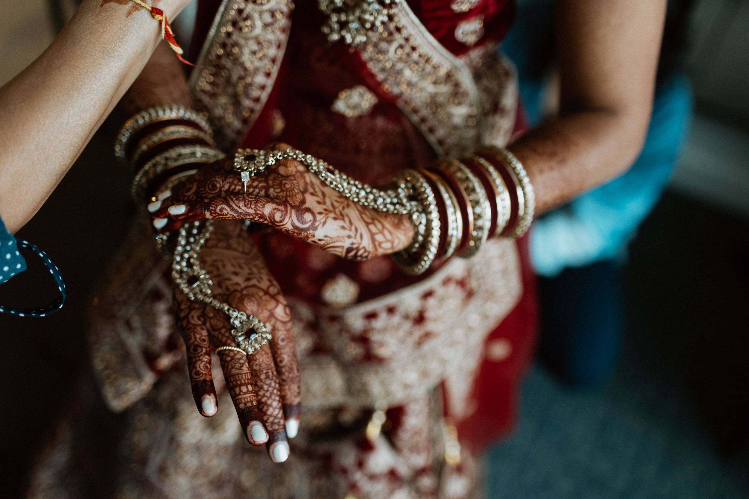 Riddhi-Brennon-Columbus-Statehouse-Indian-Fusion-Wedding-029.jpg