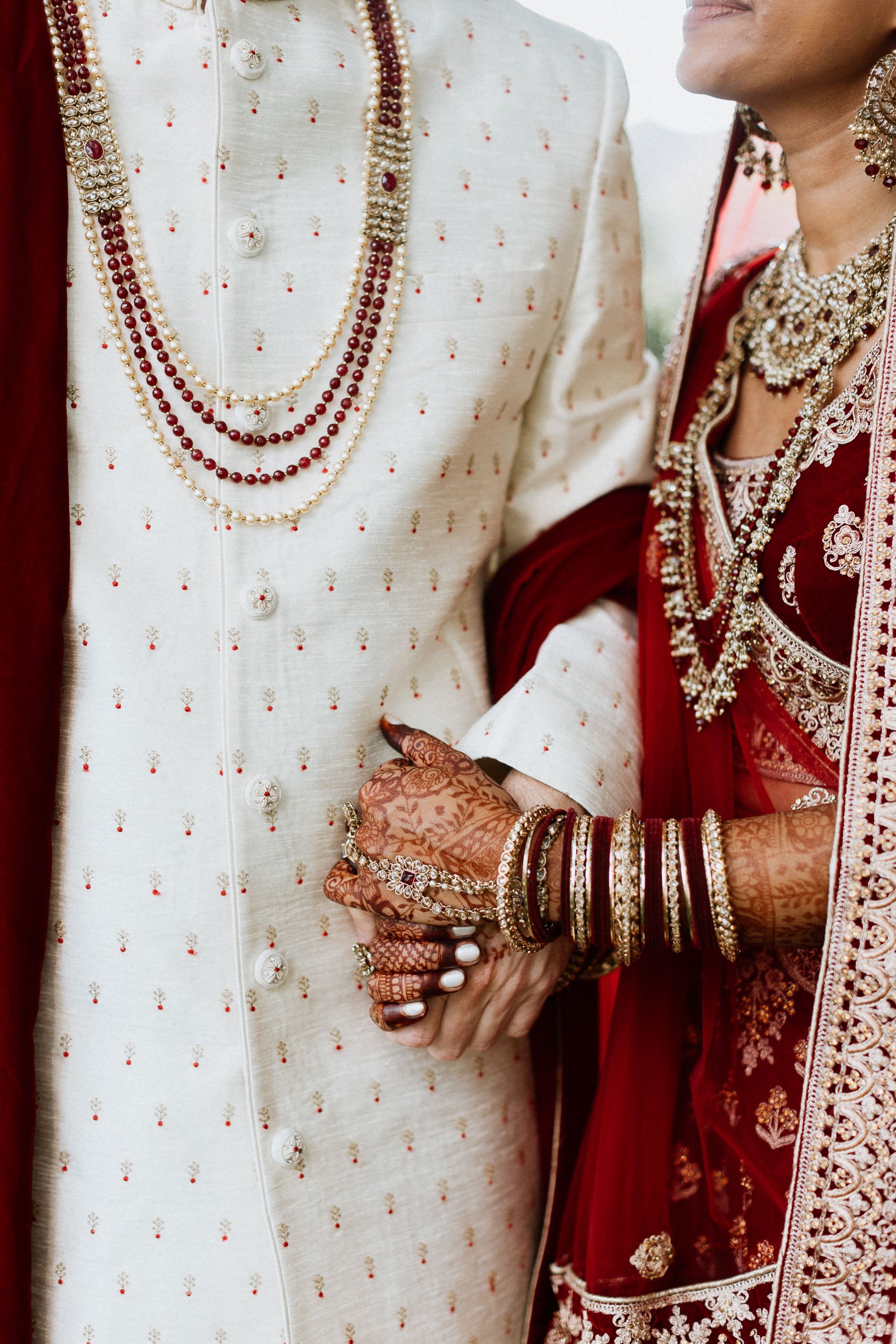 Riddhi-Brennon-Columbus-Statehouse-Indian-Fusion-Wedding-036.jpg