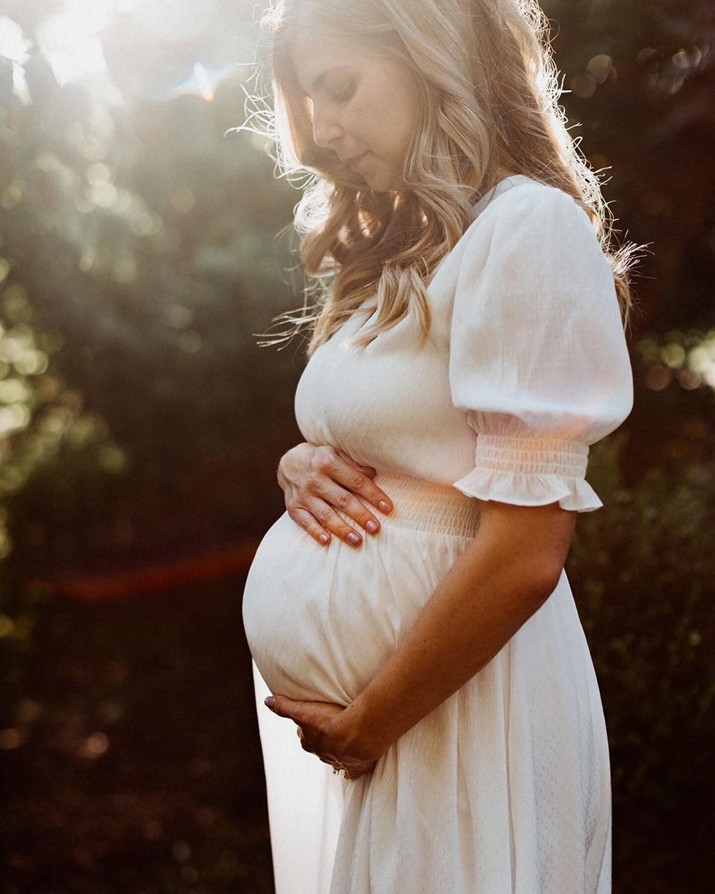 Spring is in the air and new life is blooming all around! We know of so many babies on the way and the number of maternity shoots we have scheduled makes my heart so happy. There&rsquo;s something extra special about maternity sessions, the great exp