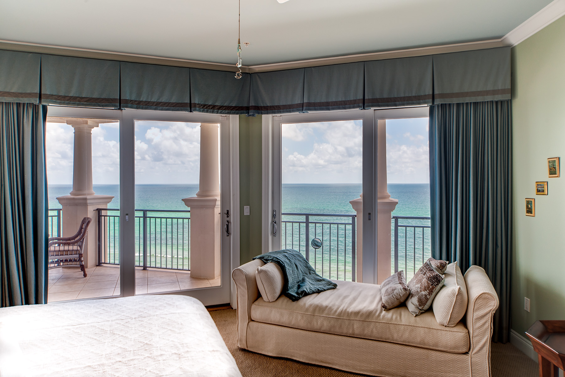 Bella Vita Gulf front Master Bedroom 2