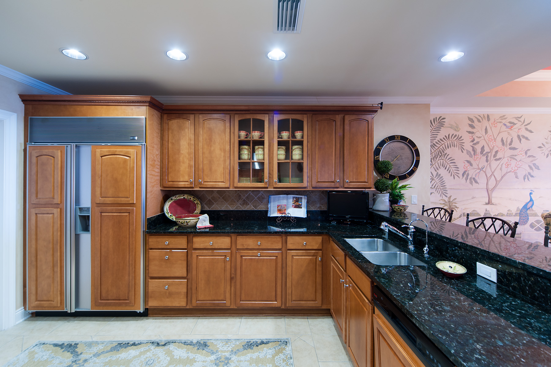 Bella Vita Penthouse Gourmet Kitchen