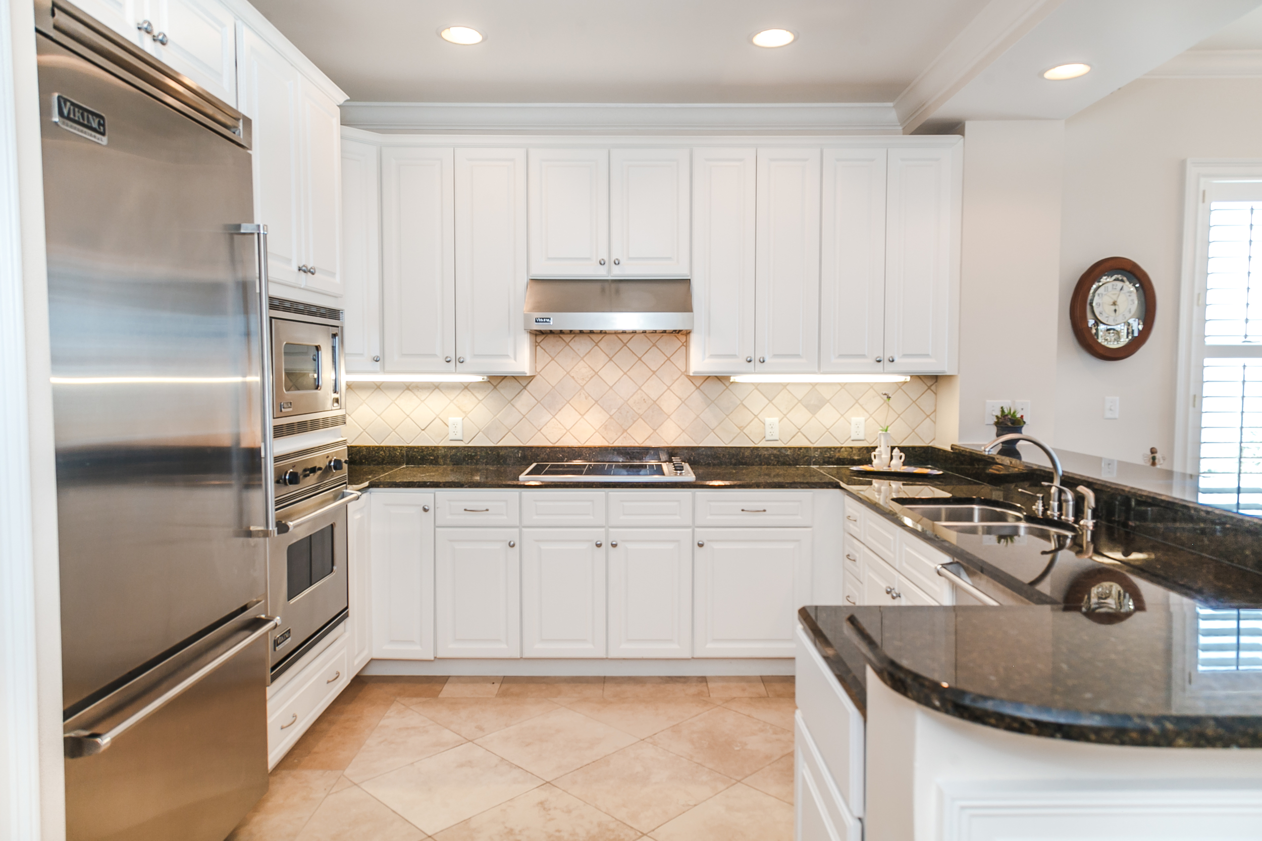 Adagio Penthouse Kitchen