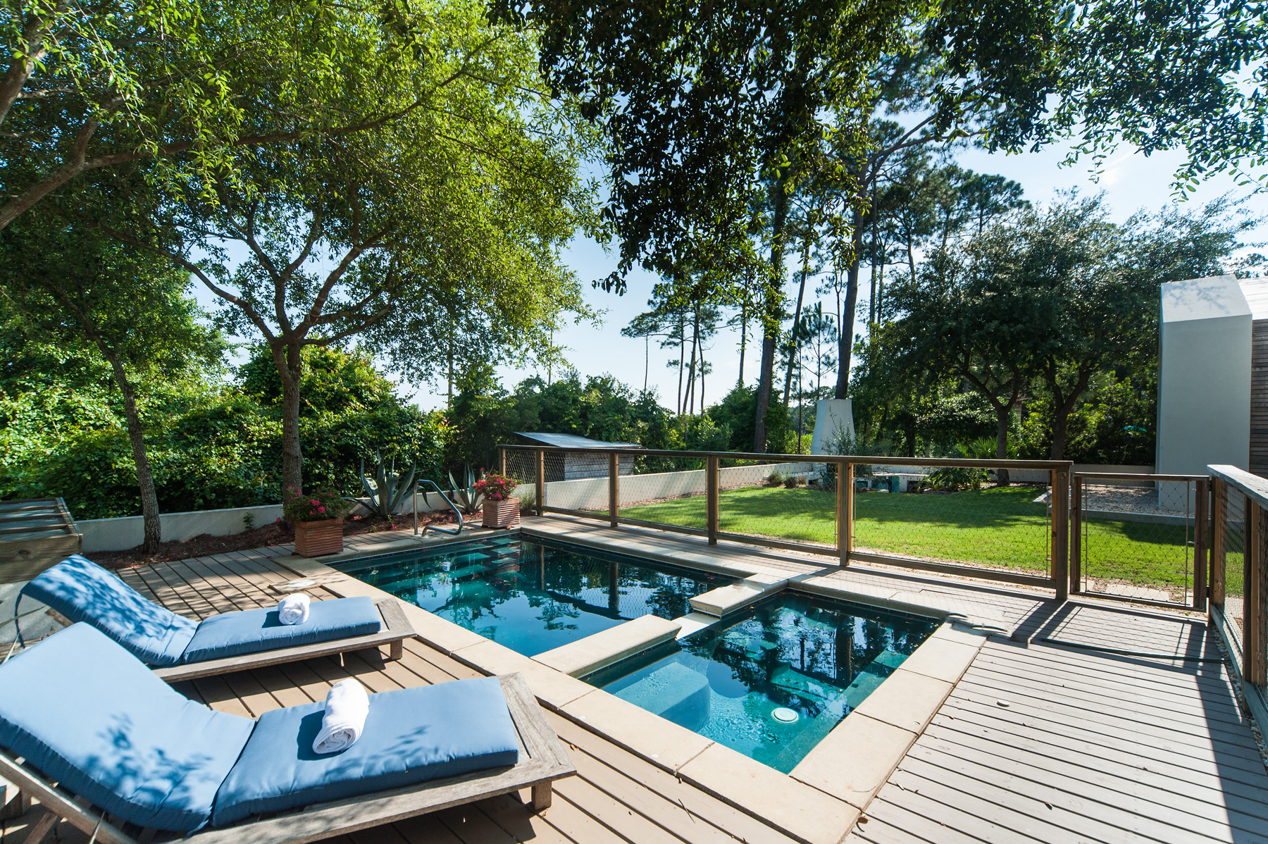 71_Coquina_Pool_East_West.jpg