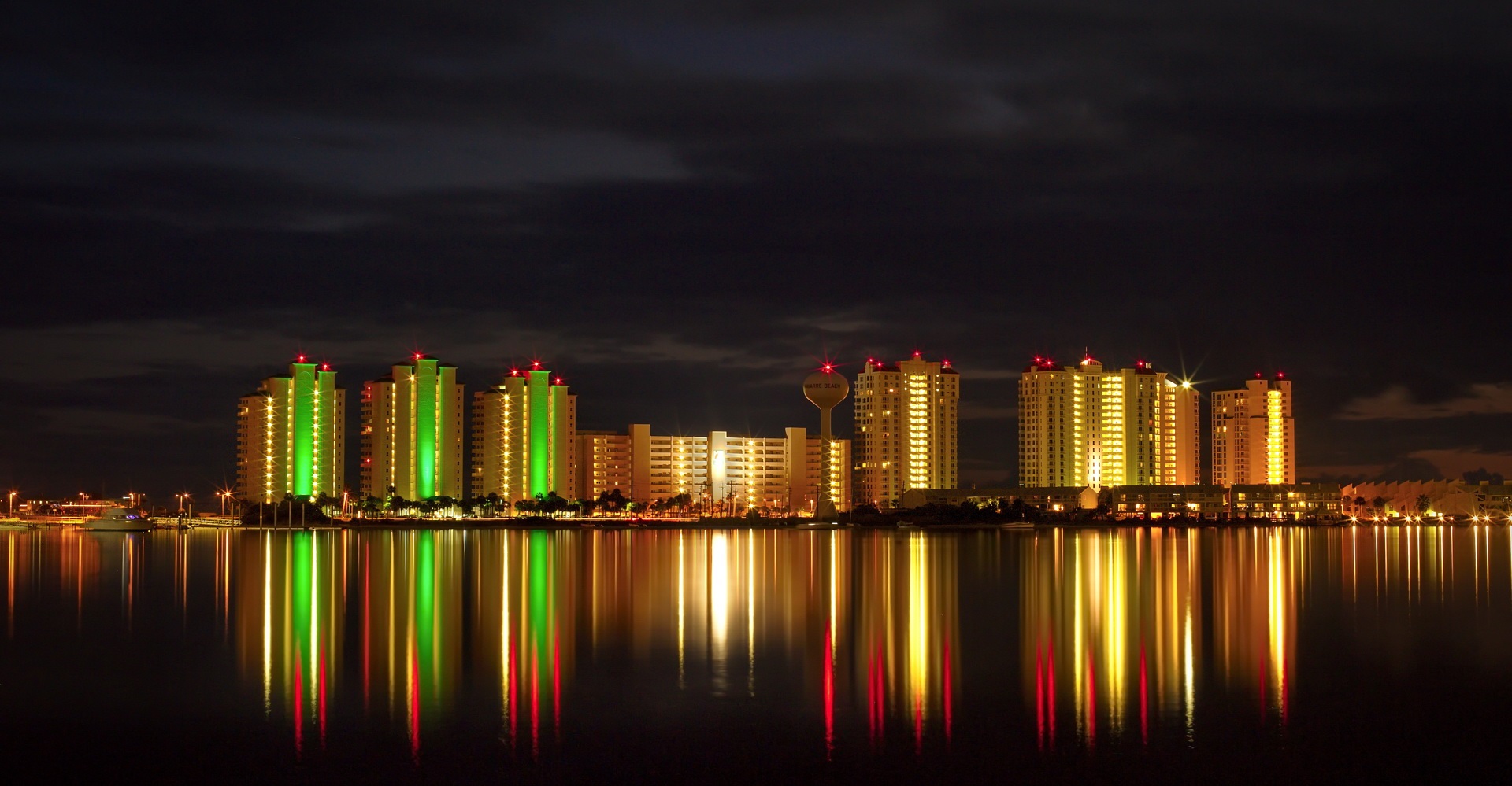 Scape at Night.jpg