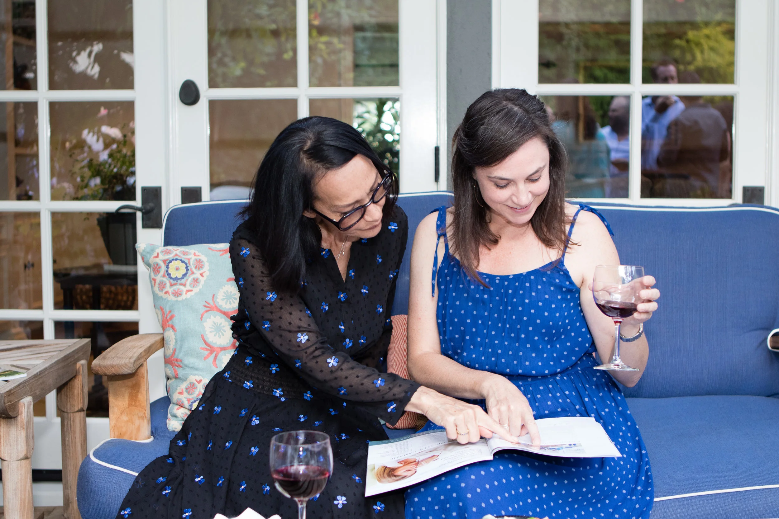 Zabra Yee and Danielle Roman enjoy the issue