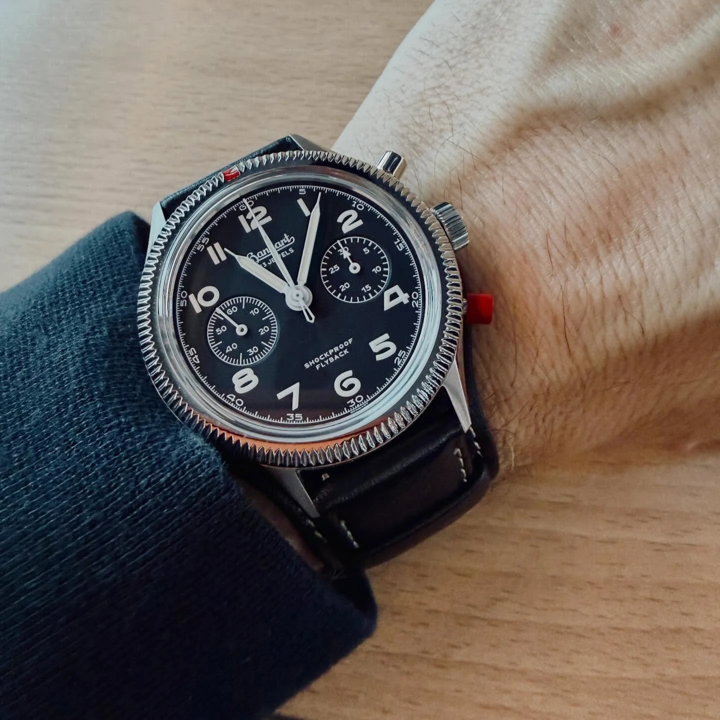 Another inspiration timepiece for our upcoming Type20 - the Hanhart 417 ES Heritage Flyback. Beautiful lines, clean dial, the red pusher and a flyback chrono. Comes in 42mm and 39mm cases and the 39mm reflects the German Air Force watches of the 1950