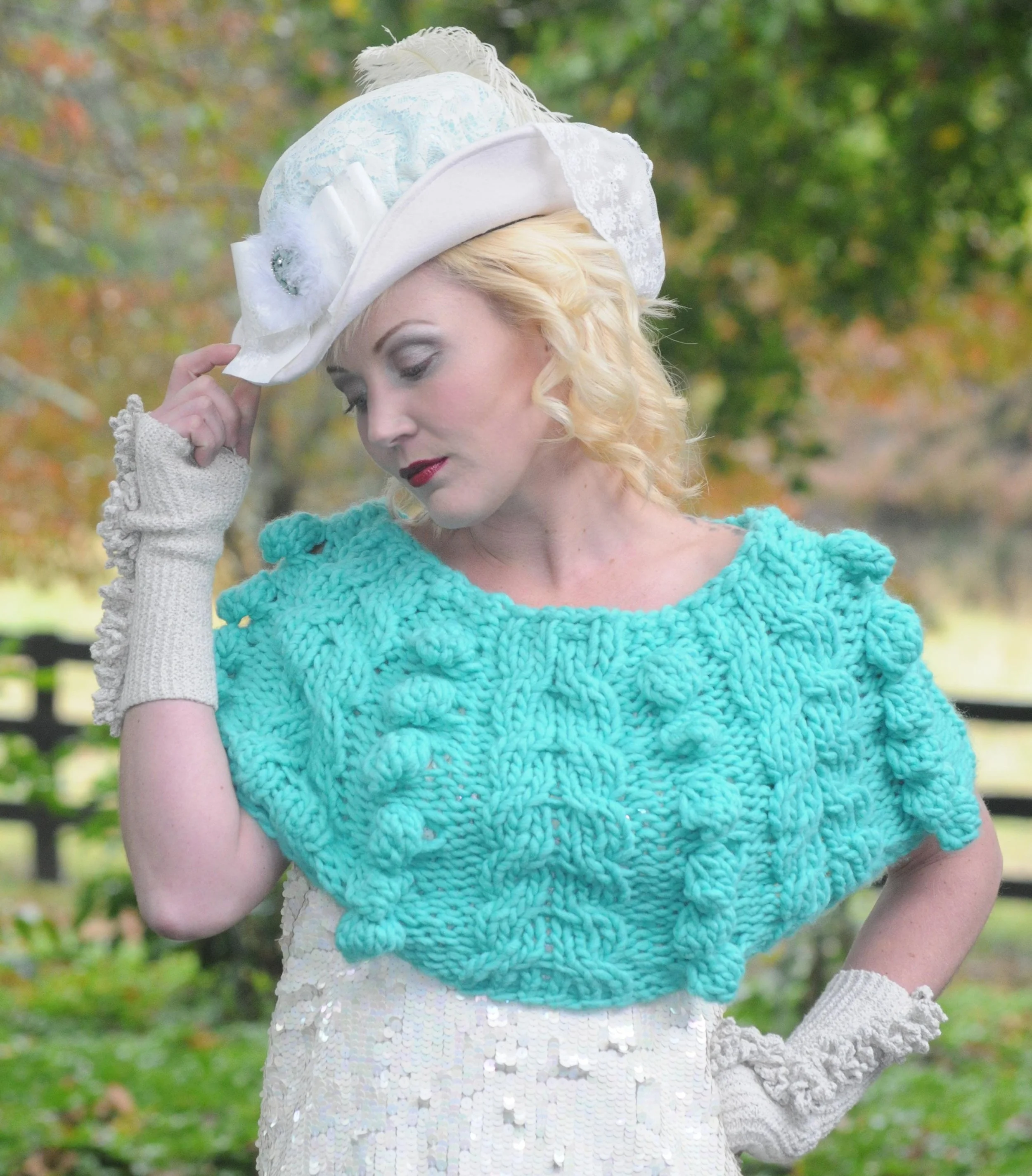 Annabelle Cowl 2.jpg