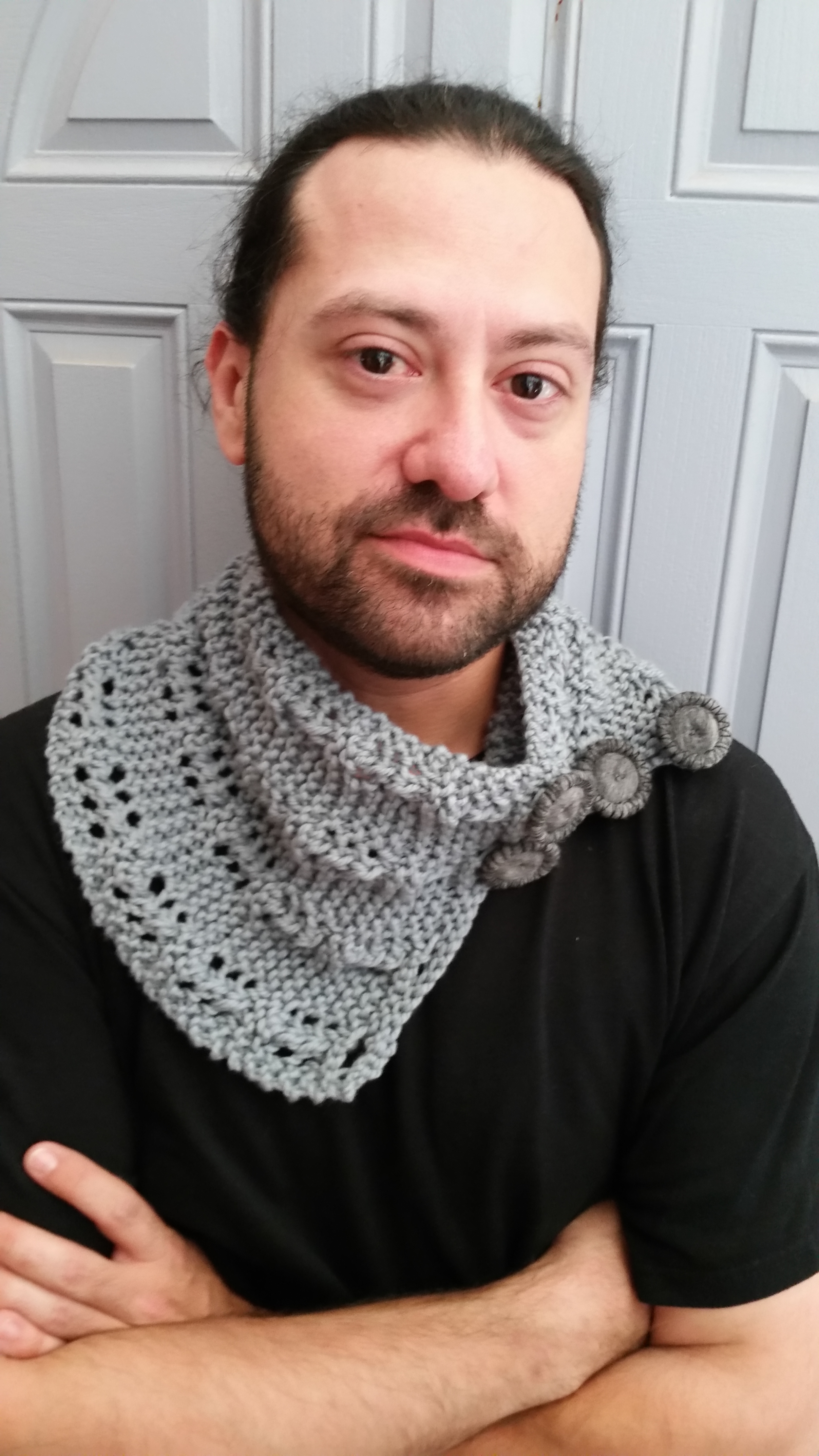 Moejo cowl - CMR image 2.png
