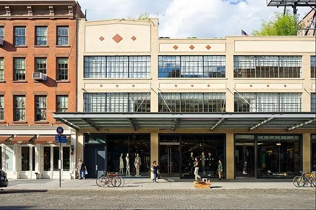 🚶🏼&zwj;♀️(photographed for @appearherehq  #beforecorona )